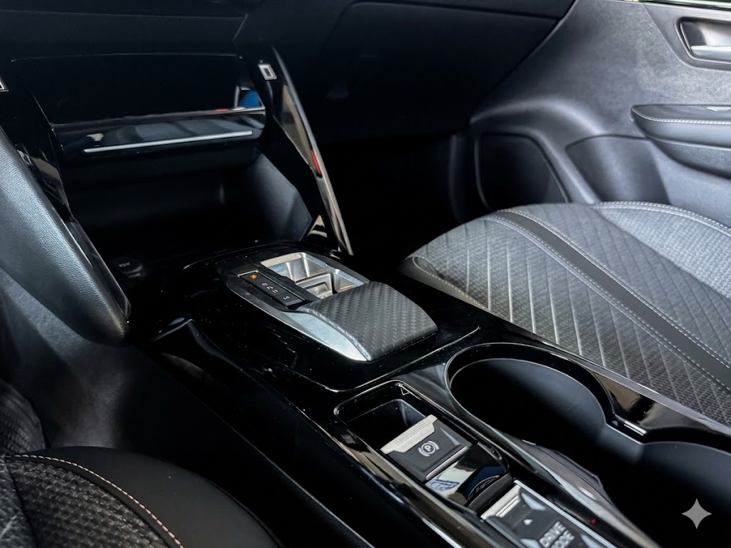 PEUGEOT 208 Elektrik 115kW GT-image-11