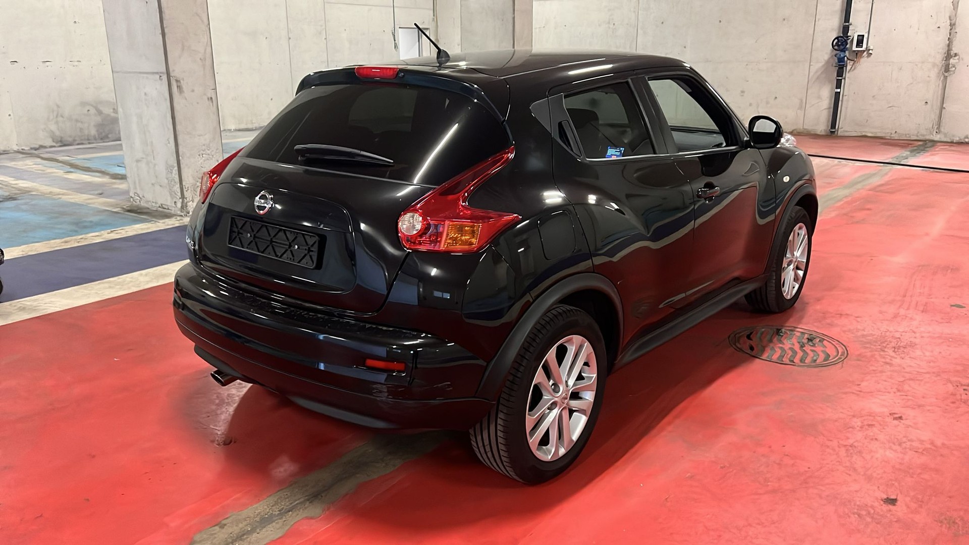 NISSAN Juke 1.6 DIG-T tekna 4x4 Xtronic M-CVT-showroom-element-1