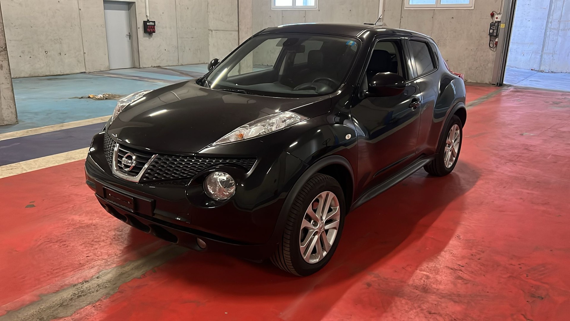 NISSAN Juke 1.6 DIG-T tekna 4x4 Xtronic M-CVT