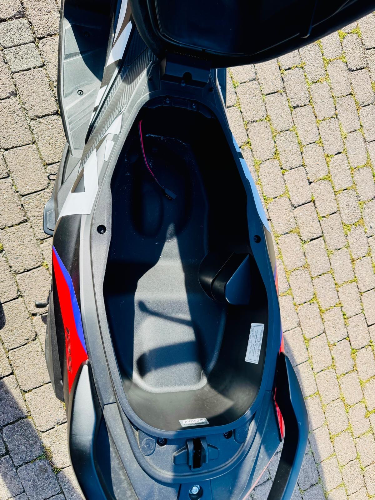APRILIA SR 125 GT Replica ABS-image-2