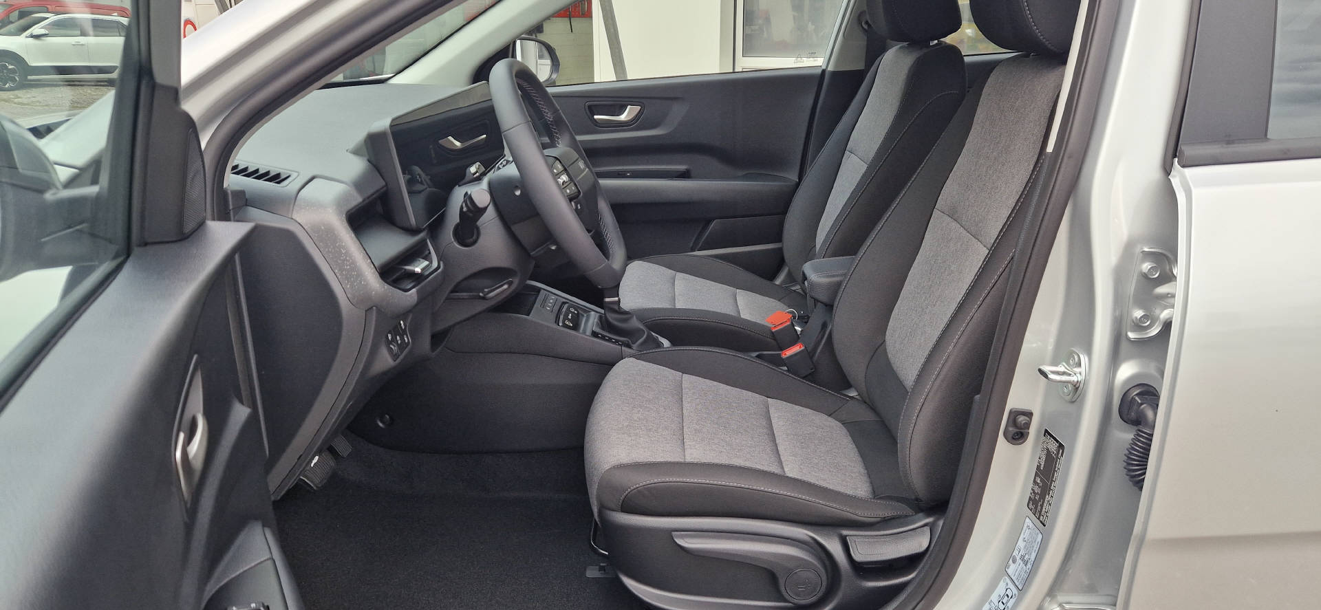 KIA Stonic 1.0 T-GDi-image-4