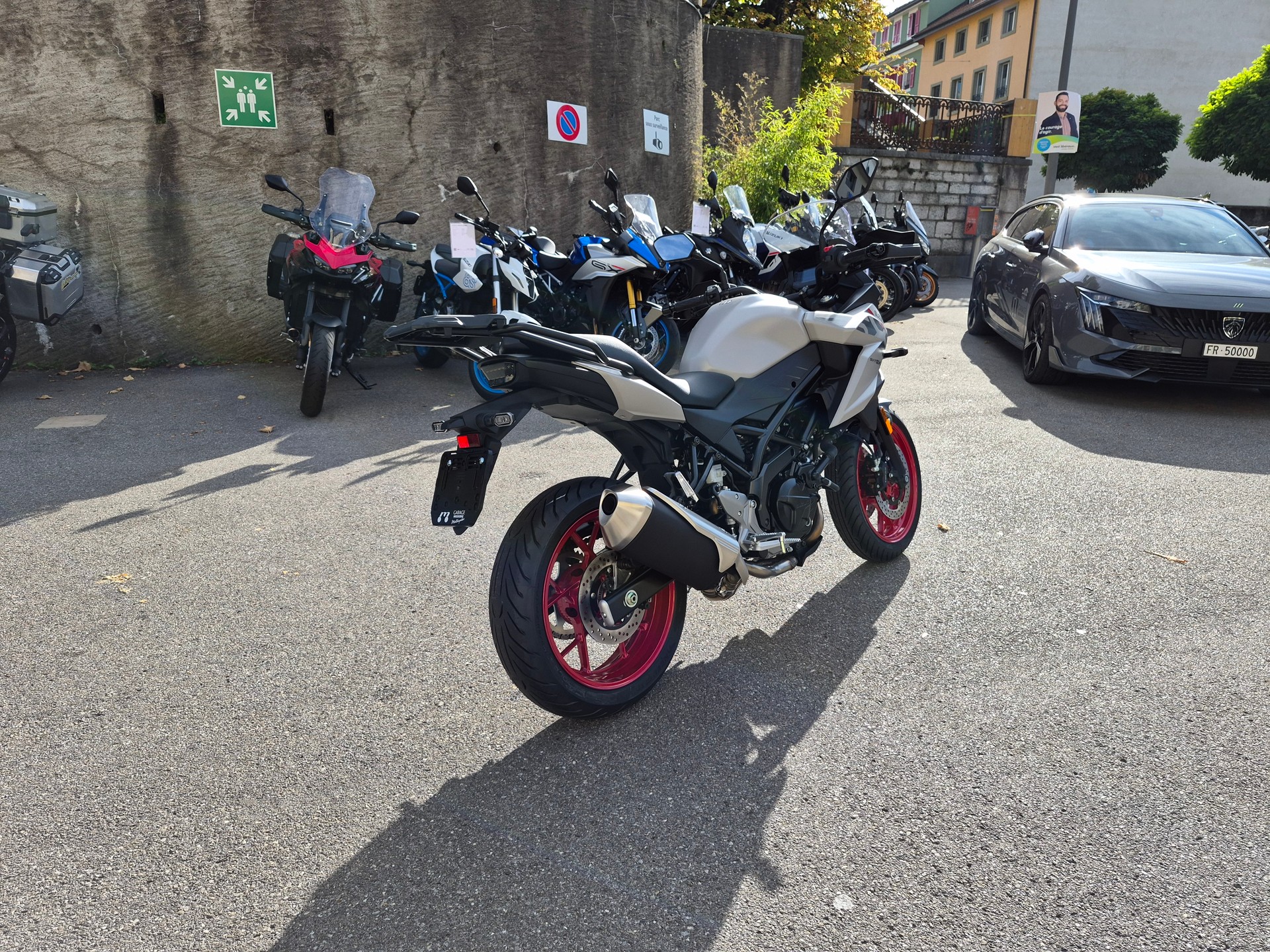SUZUKI SV 7GX-image-2