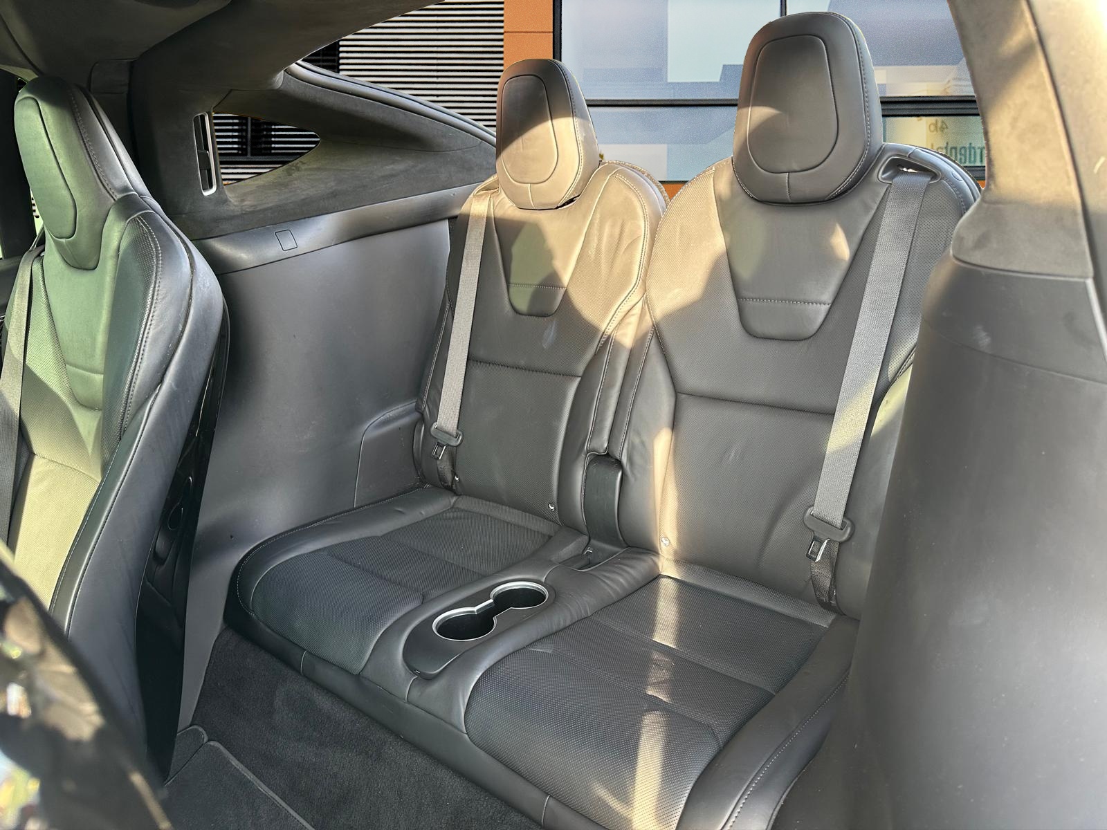 TESLA Model X 90 D / Im Kundenauftrag zu verkaufen-image-8