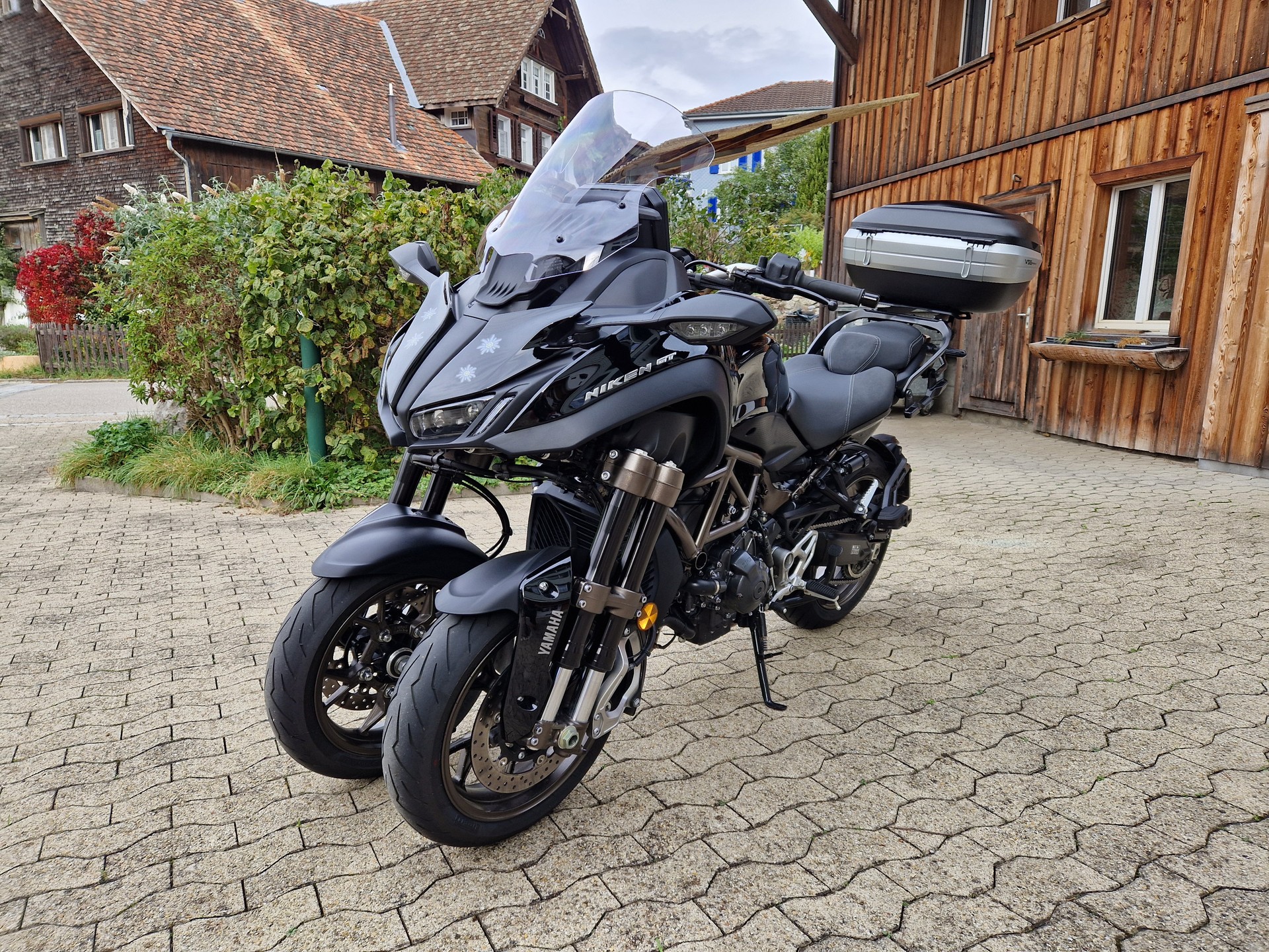 YAMAHA GT-image-0