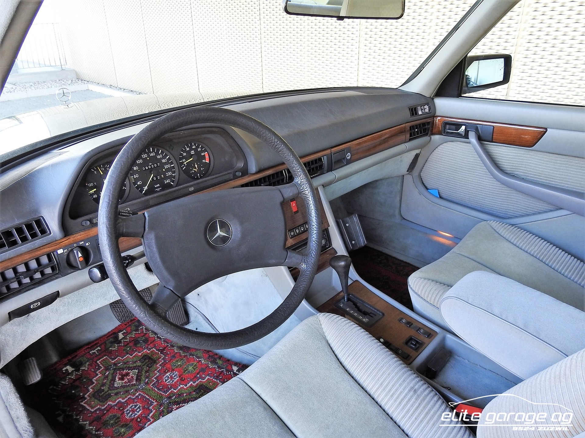 MERCEDES-BENZ 380 SE-image-5