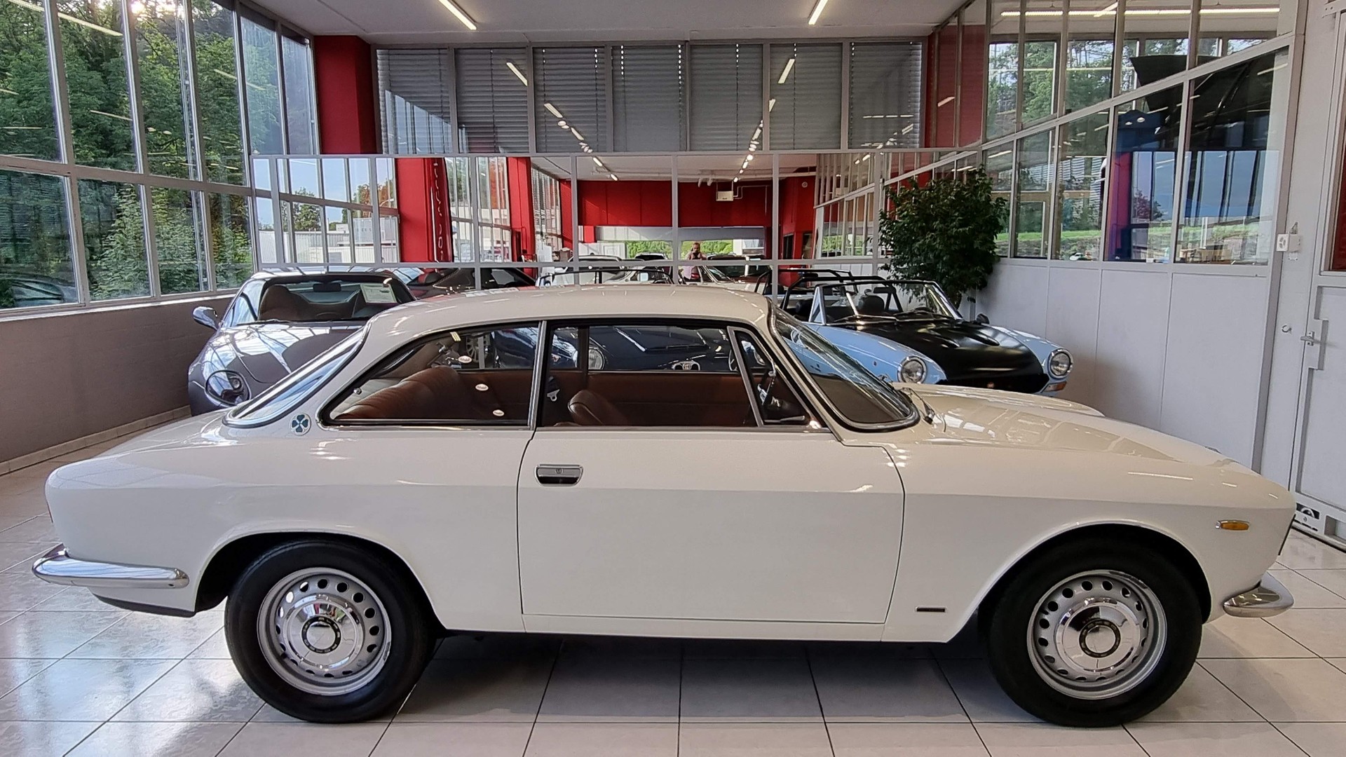ALFA ROMEO GT 1600 Veloce-image-5
