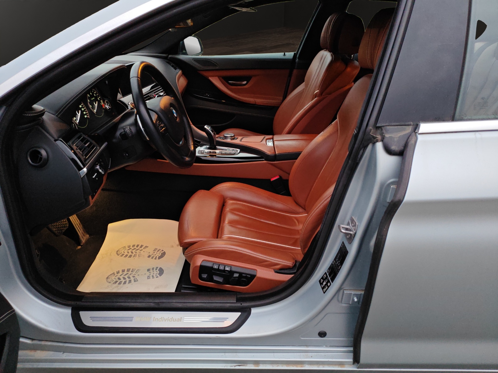 BMW 650i Gran Coupé xDrive [Expertise du jour + Garantie 12 mois + Service & Immat. Offerts]-image-9