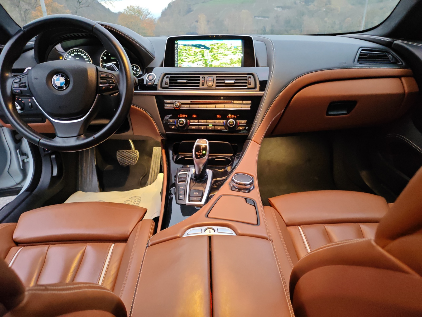 BMW 650i Gran Coupé xDrive [Expertise du jour + Garantie 12 mois + Service & Immat. Offerts]-image-14
