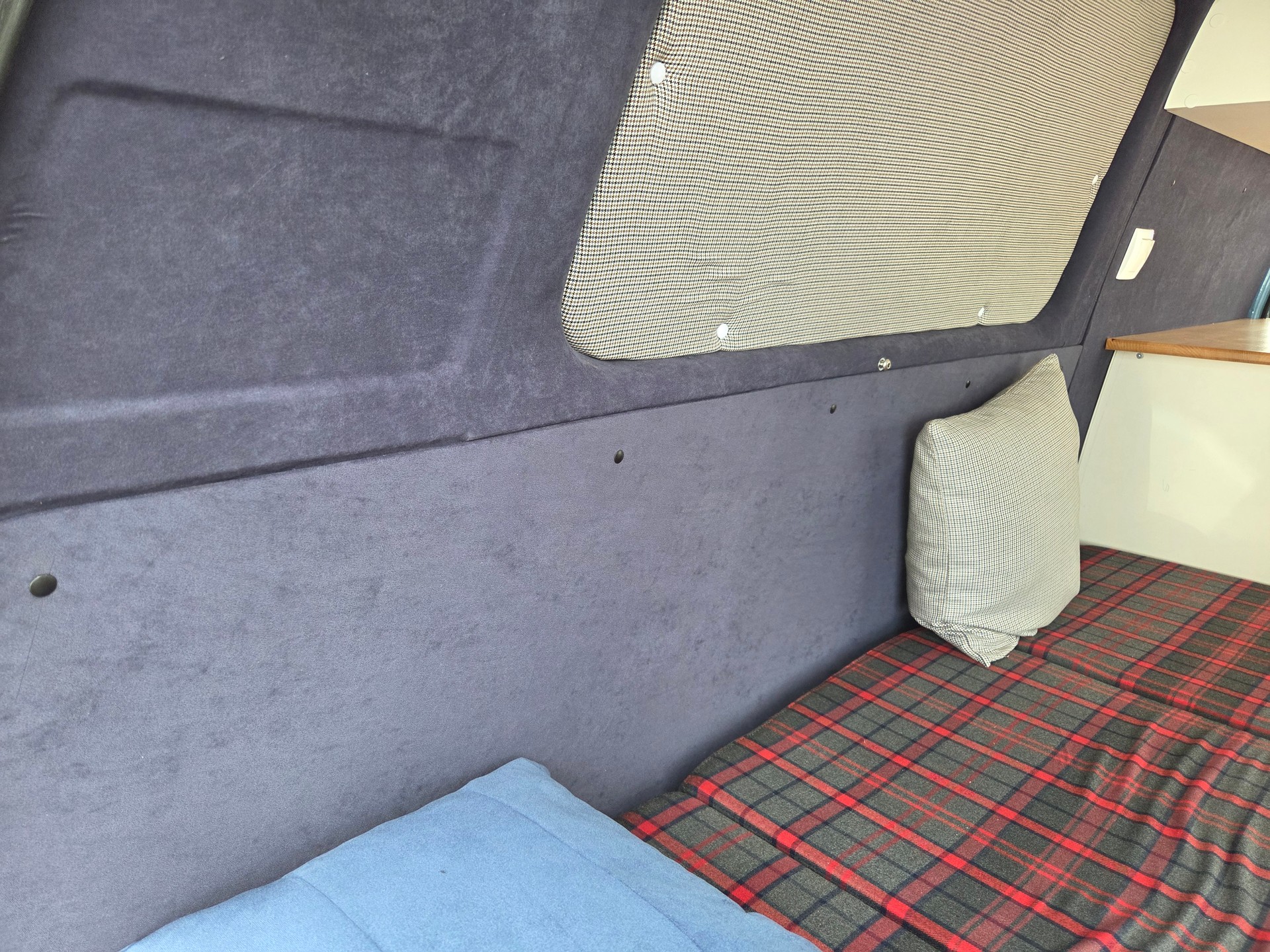 VW T3 1.9 Camper-image-18