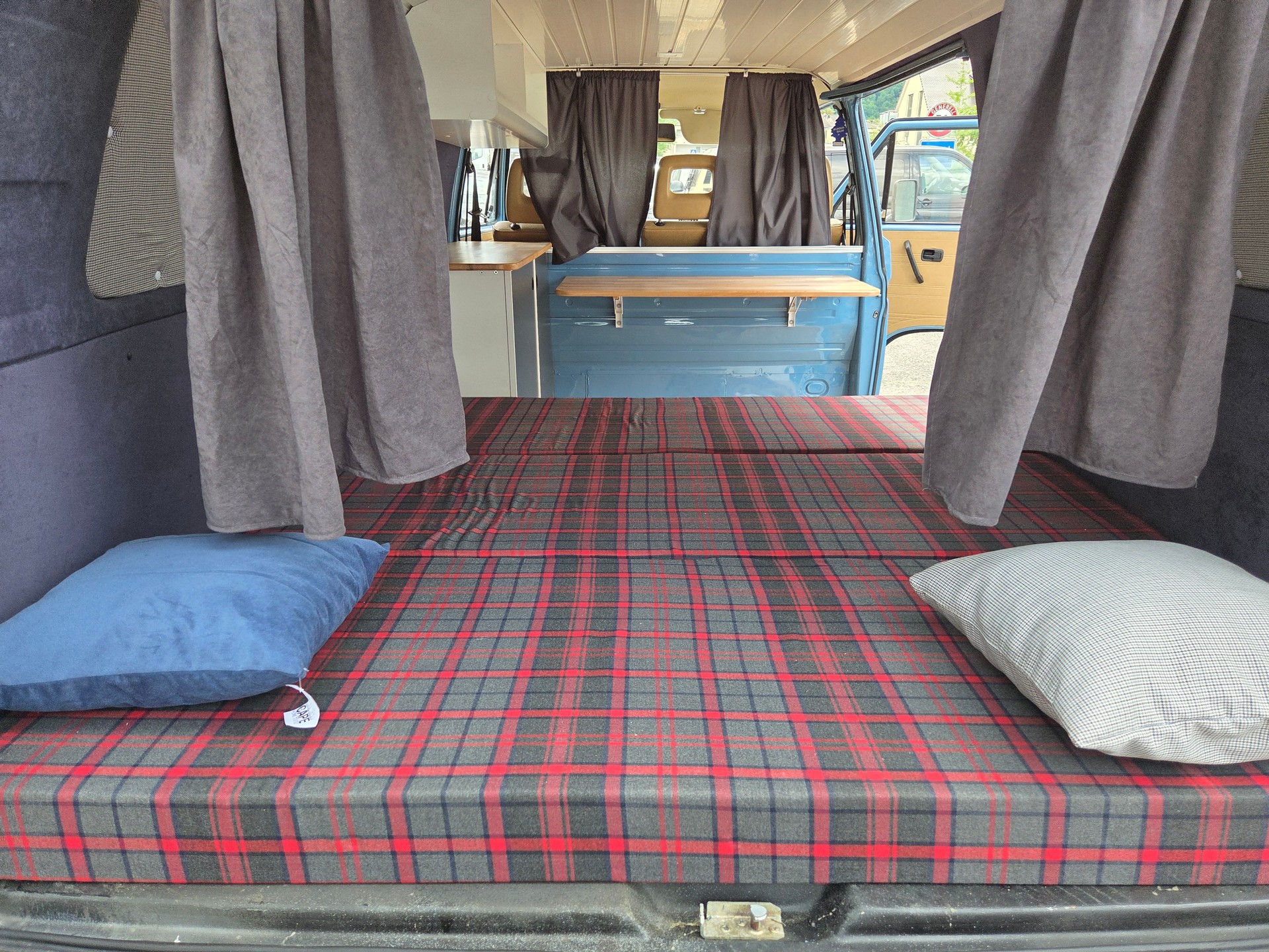 VW T3 1.9 Camper-image-17