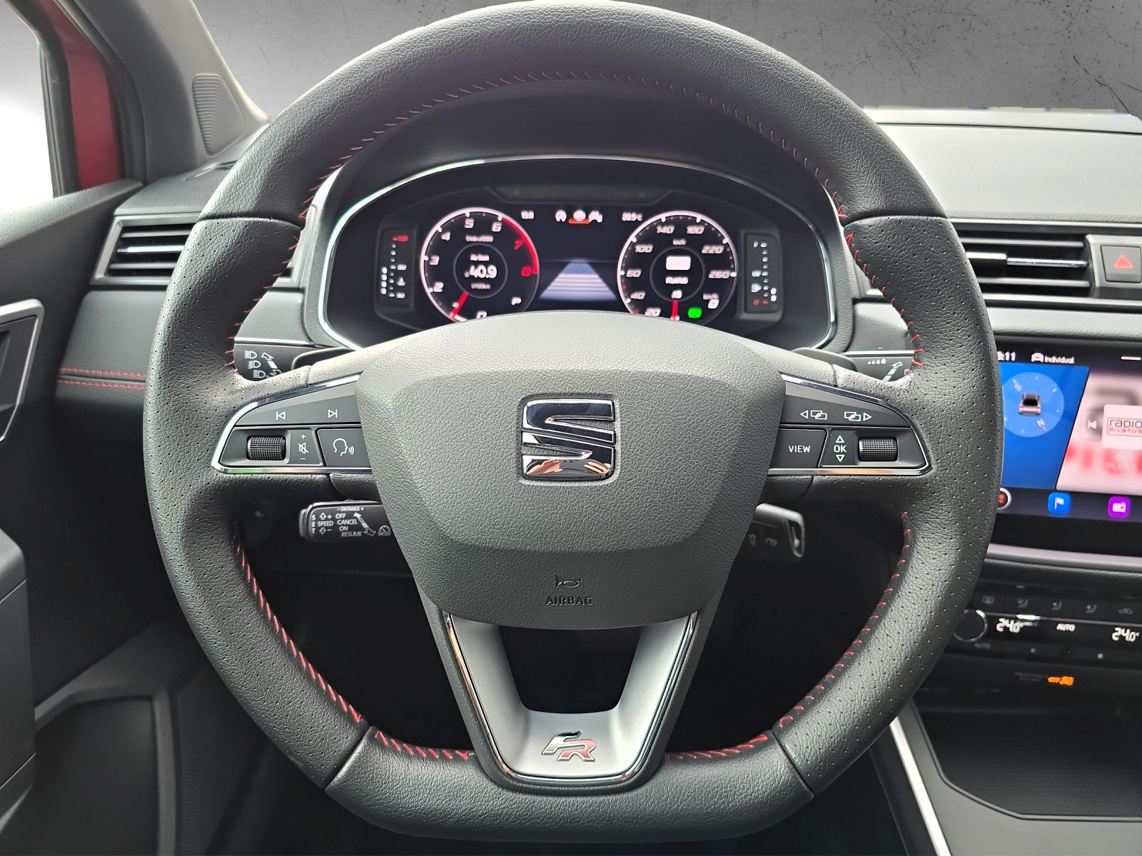SEAT Arona 1.0 TSI Eco FR DSG-image-10