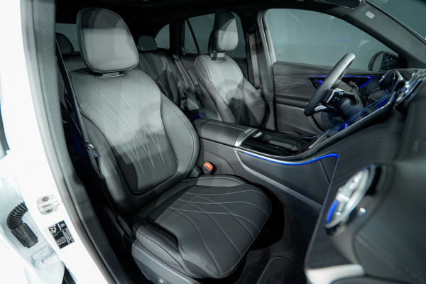 MERCEDES-BENZ GLC 300 d 4M 9G-Tronic-image-8