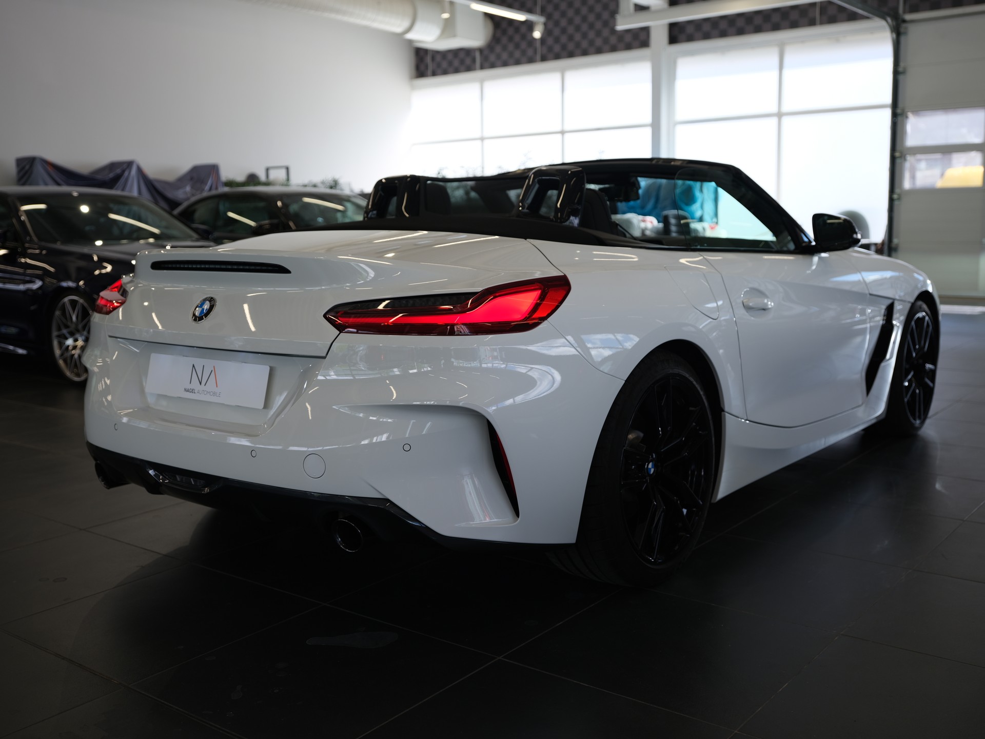 BMW Z4 sDrive 20i M Sport-image-6