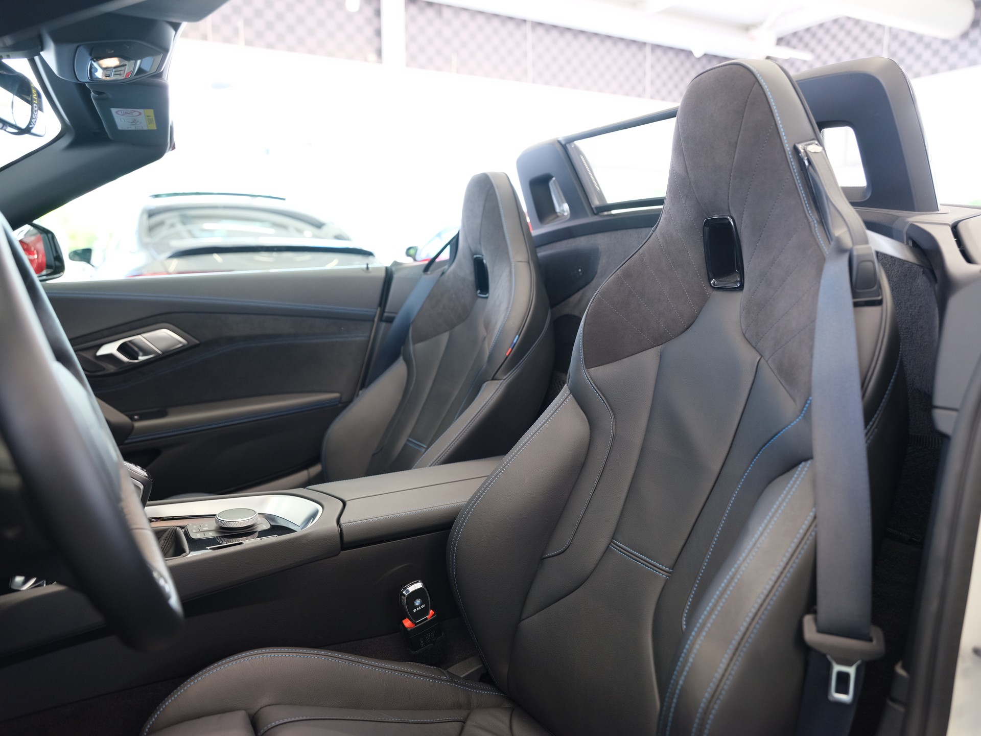 BMW Z4 sDrive 20i M Sport-image-12