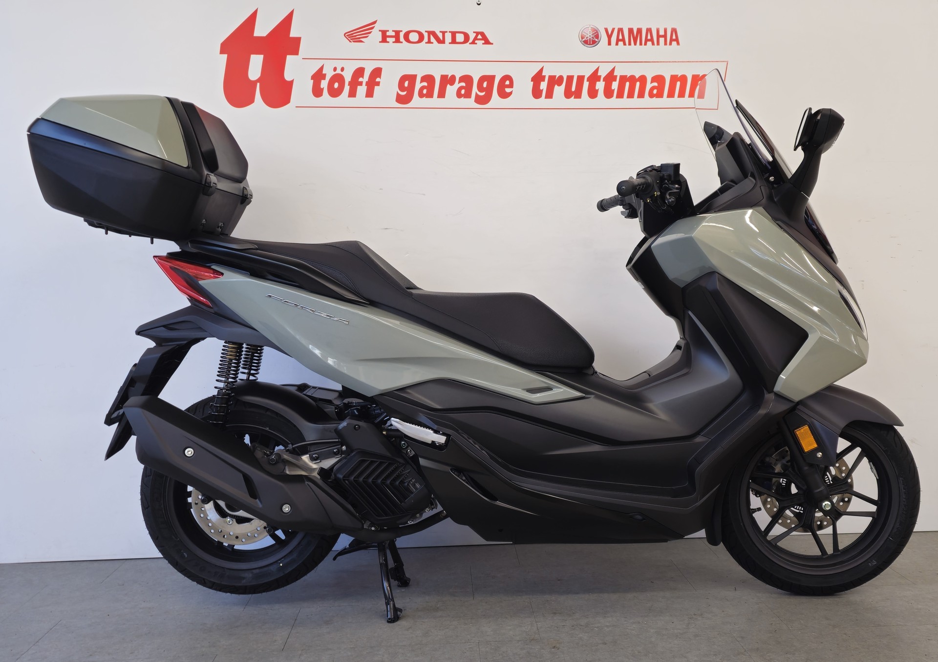 HONDA Nss 125 Forza TopBox-image-0