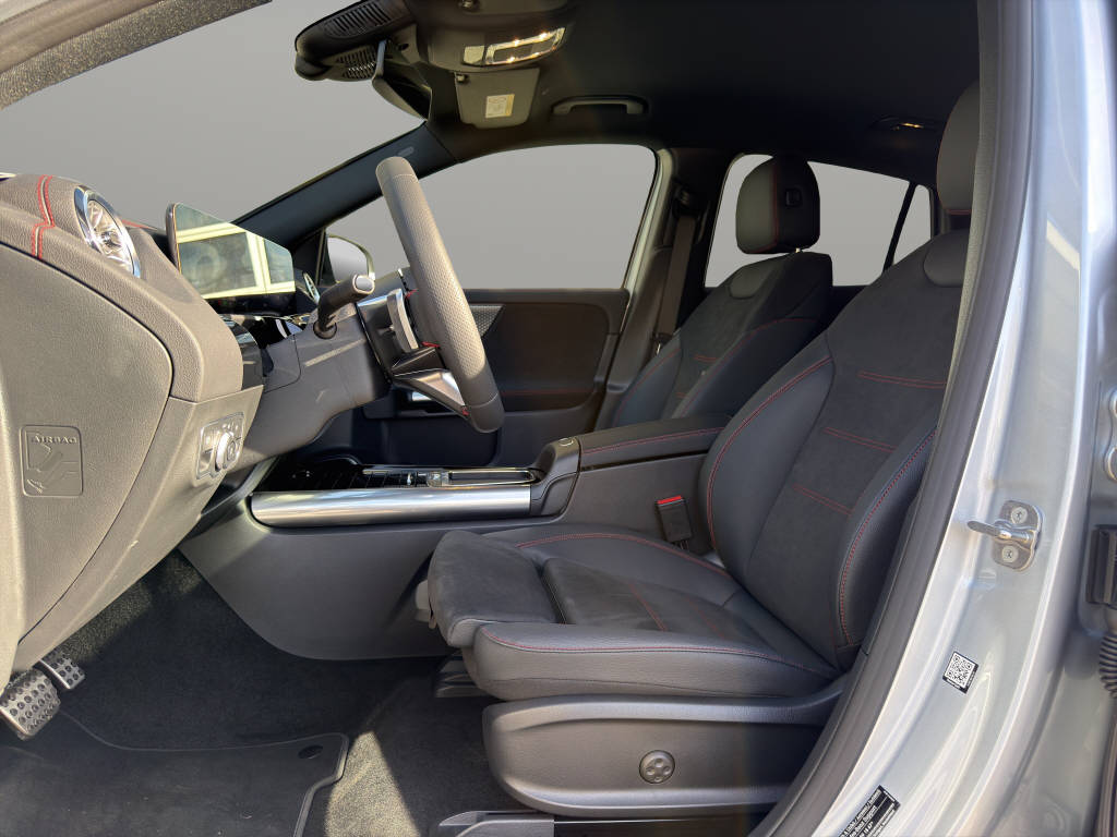 MERCEDES-BENZ EQA 350 Excellence AMG Line 4matic-image-7