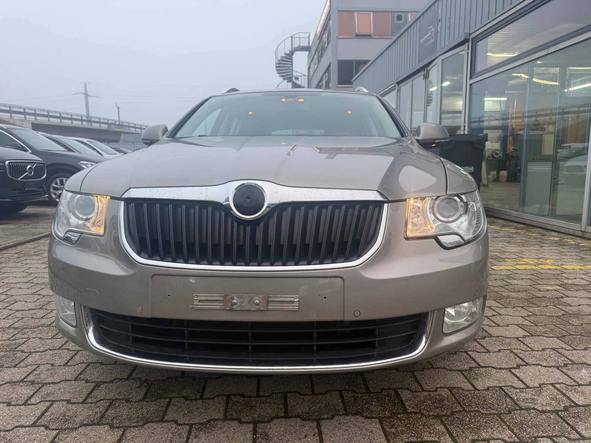 SKODA Superb Combi 2.0 TDi Elegance DSG