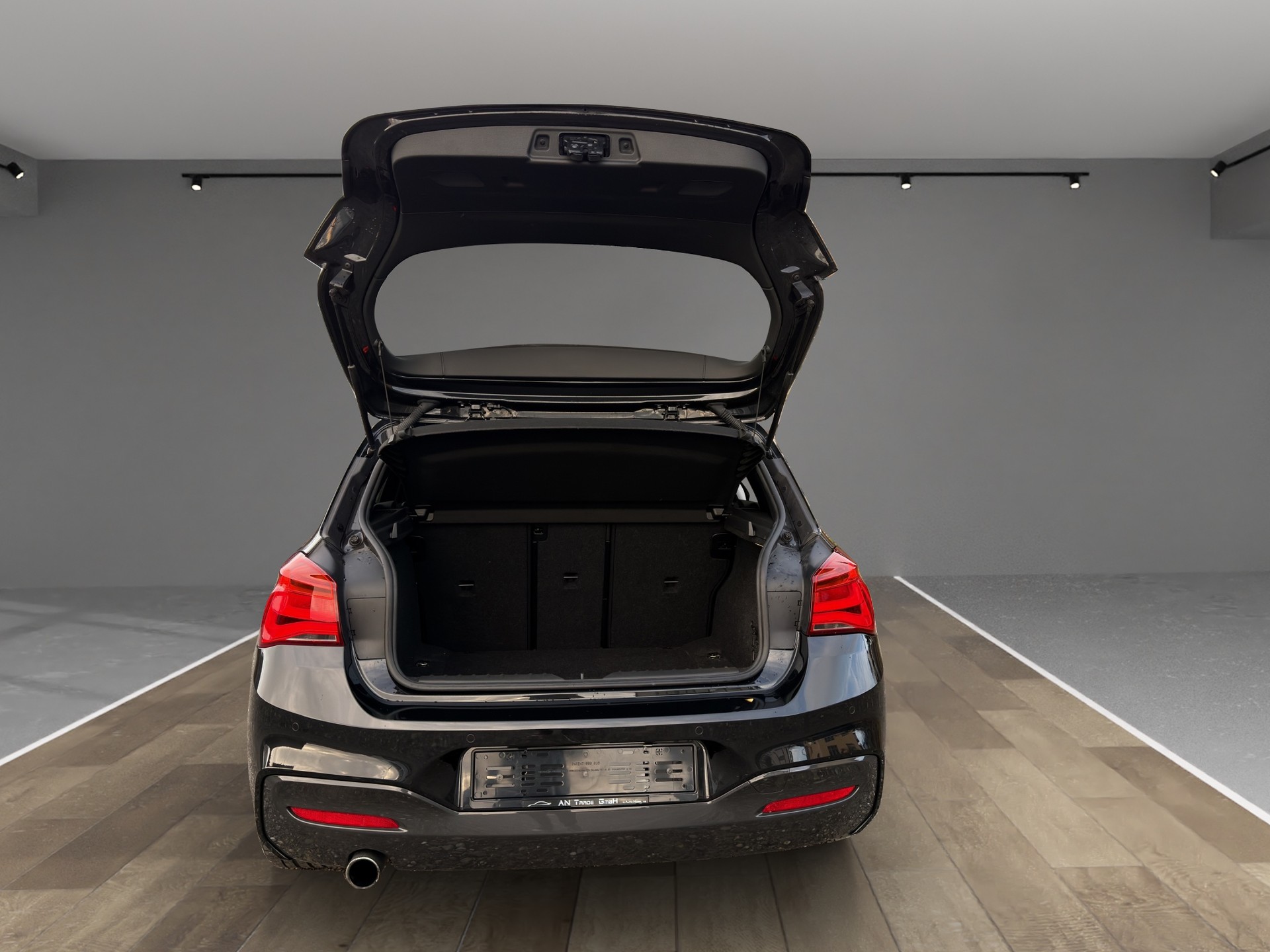 BMW 118d xDrive M Sport-image-13