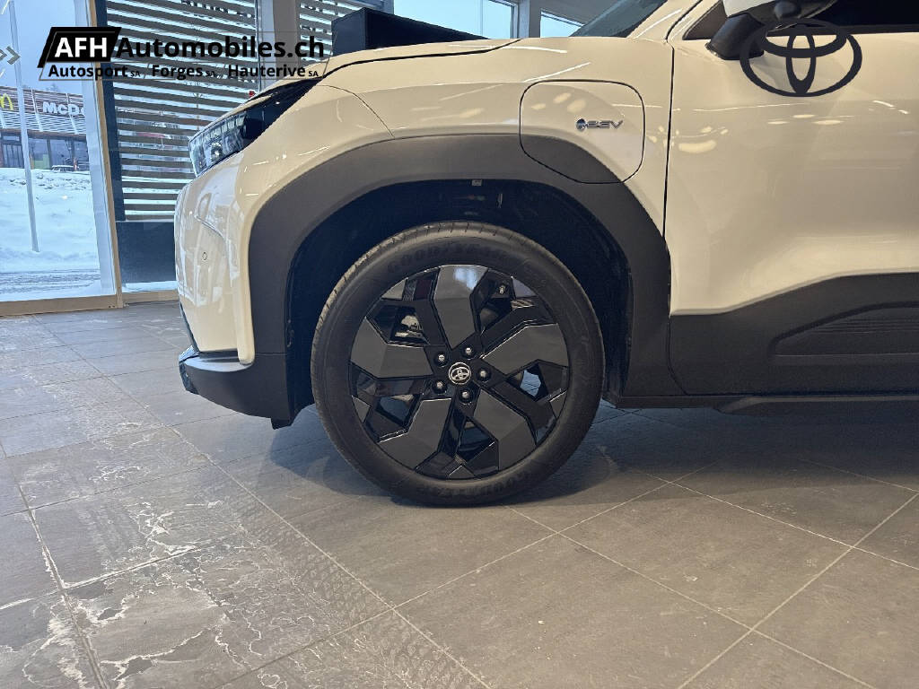 TOYOTA Urban Cruiser Premium AWD-image-8