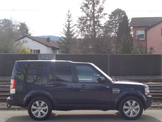 LAND ROVER Discovery 3.0 SDV6 HSE Automatic-image-14