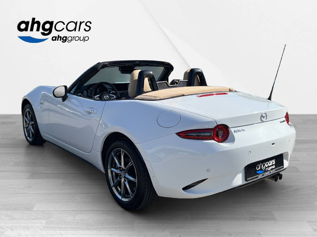 MAZDA MX-5 1.5 Kazari-showroom-element-2