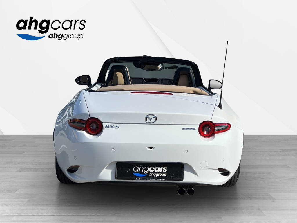 MAZDA MX-5 1.5 Kazari-showroom-element-3