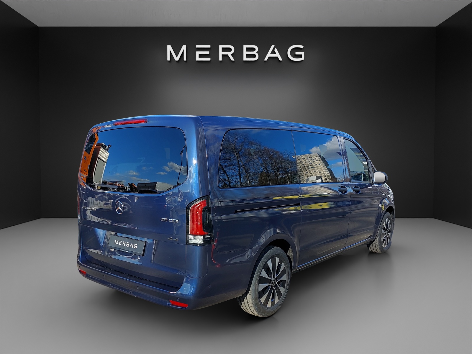 MERCEDES-BENZ Vito 116 CDI Lang Tourer 9G-Tronic 4M Select-image-2