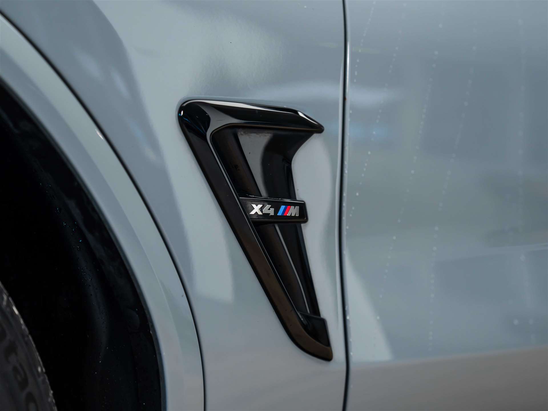 BMW X4M xDrive M Competition Steptronic *Panorama*Sitzlüftung*Head-UP*-image-23