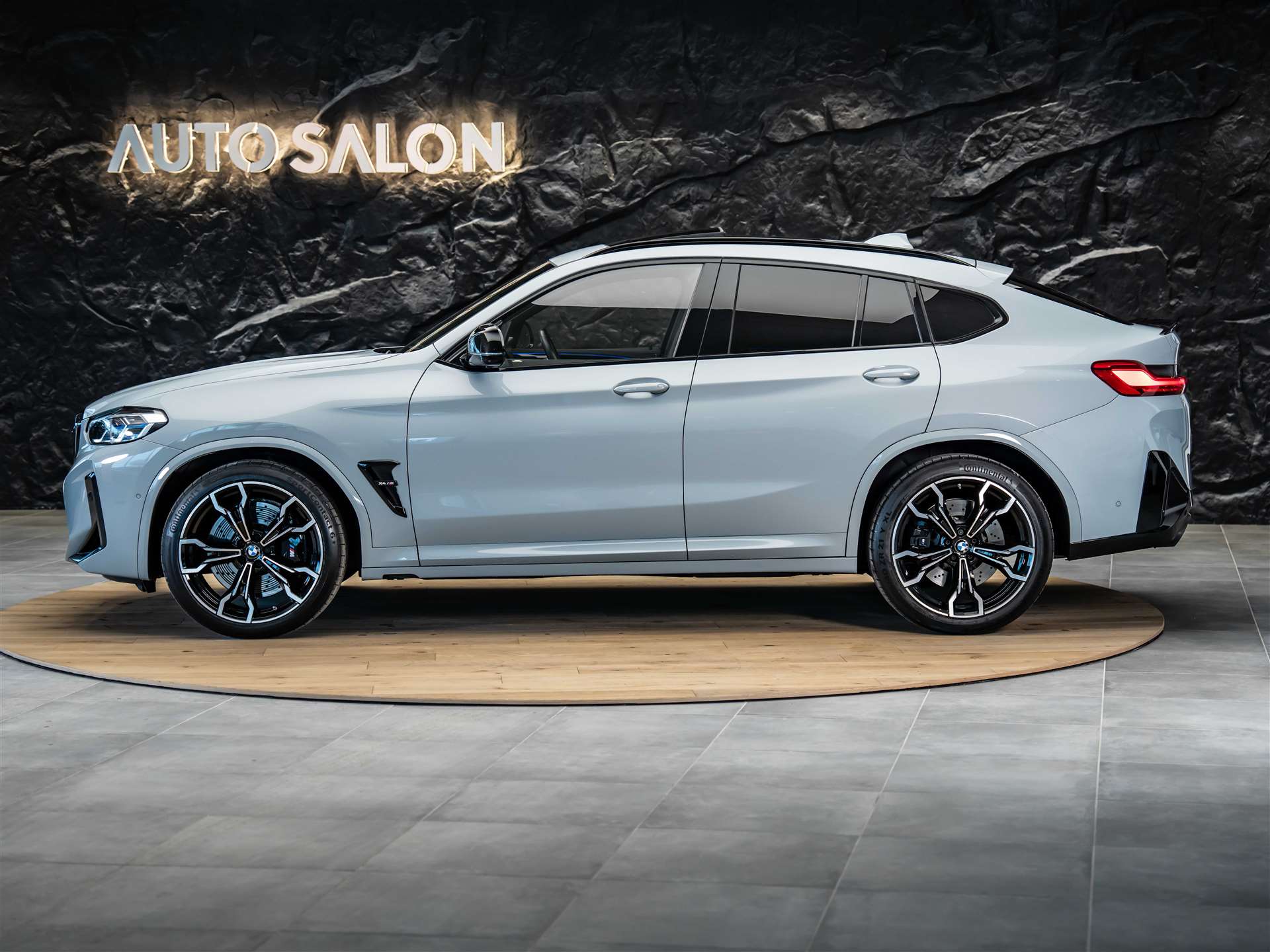 BMW X4M xDrive M Competition Steptronic *Panorama*Sitzlüftung*Head-UP*-showroom-element-1