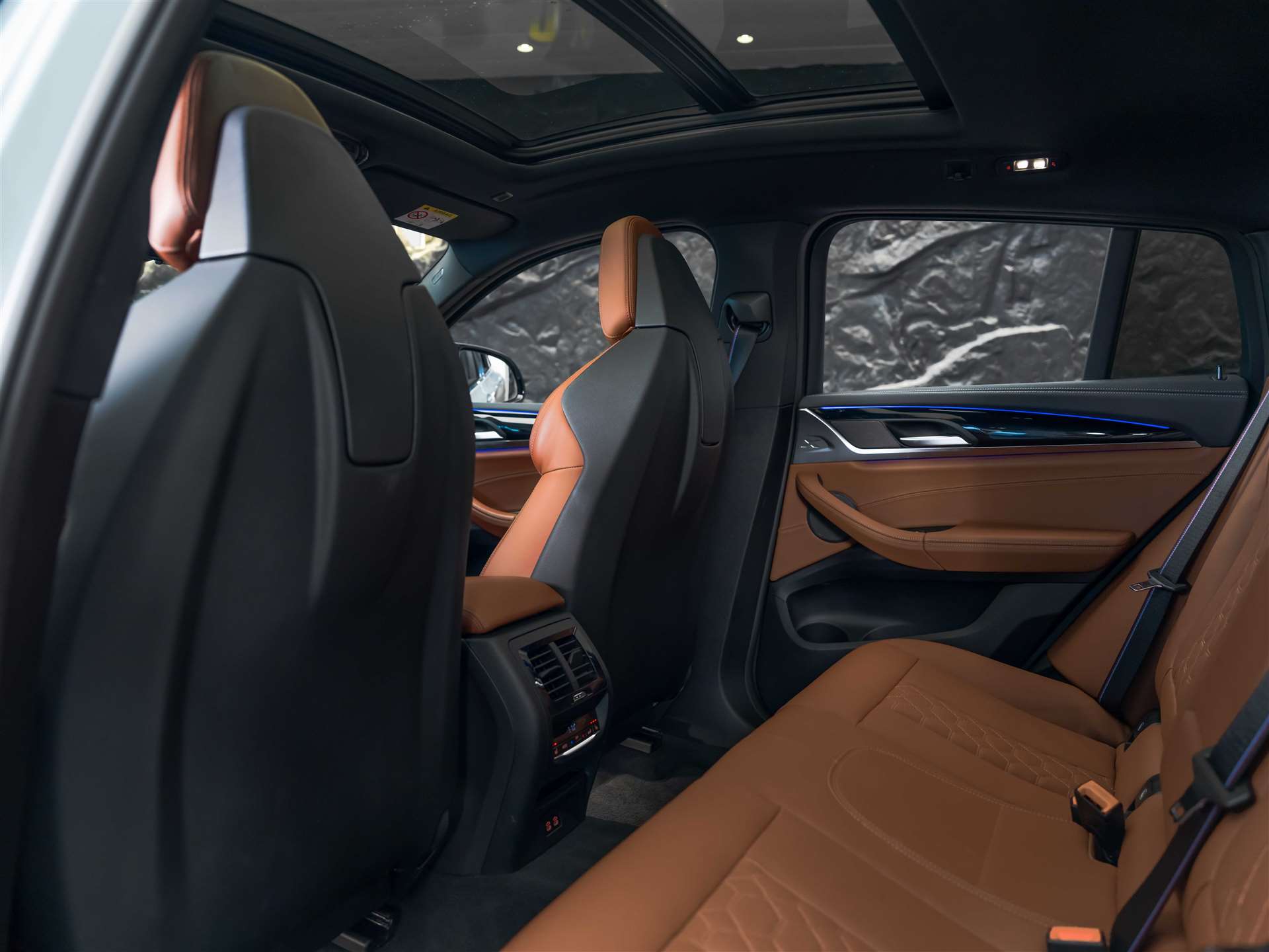 BMW X4M xDrive M Competition Steptronic *Panorama*Sitzlüftung*Head-UP*-image-14