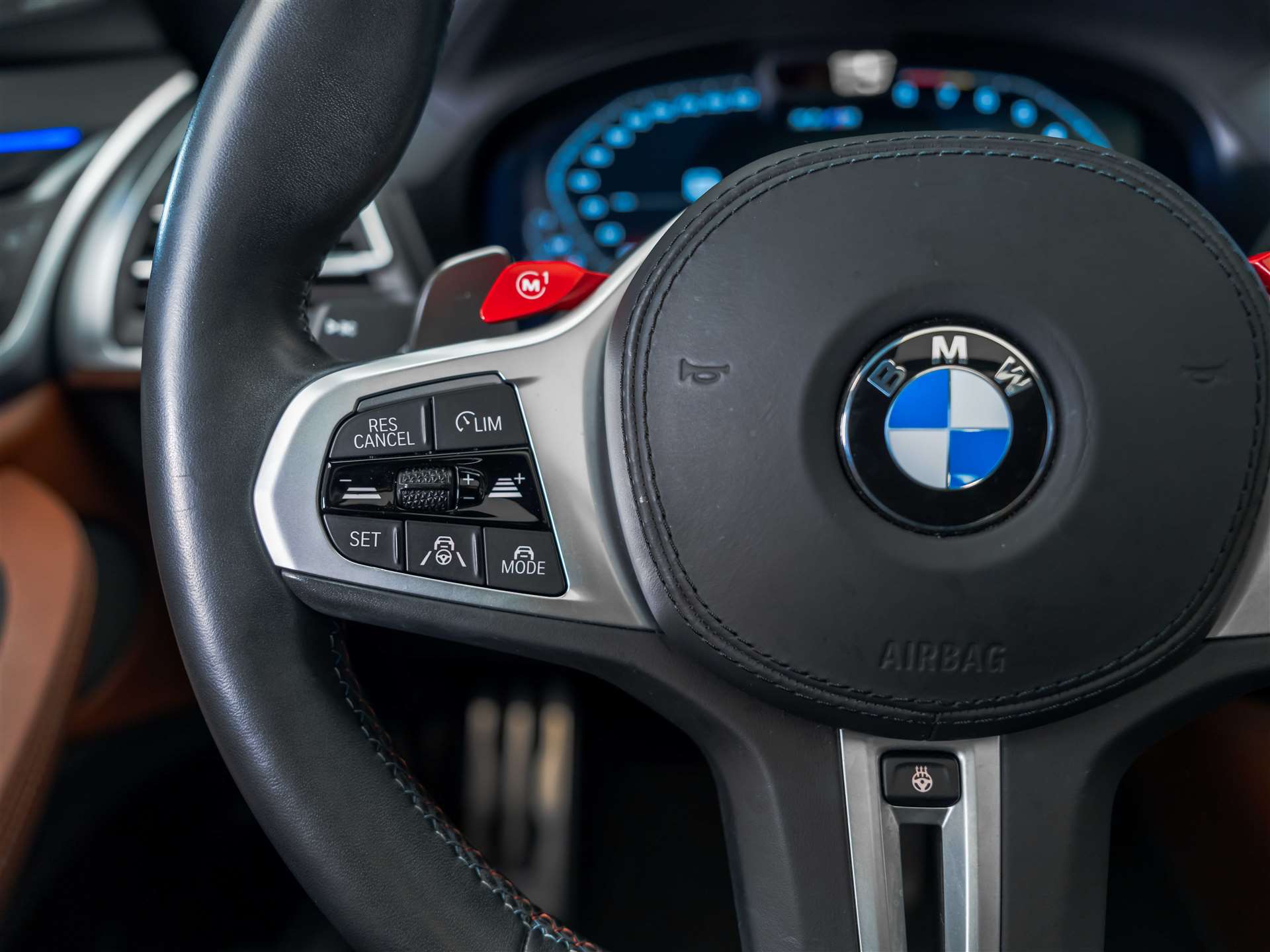 BMW X4M xDrive M Competition Steptronic *Panorama*Sitzlüftung*Head-UP*-image-35