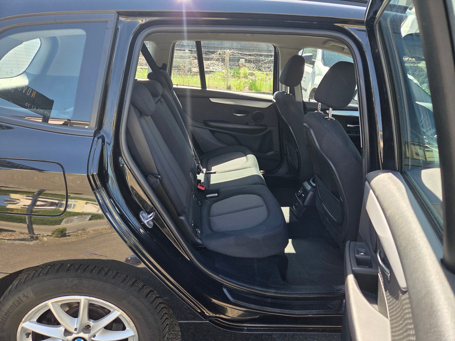 BMW 216d Gran Tourer Luxury Line-image-10