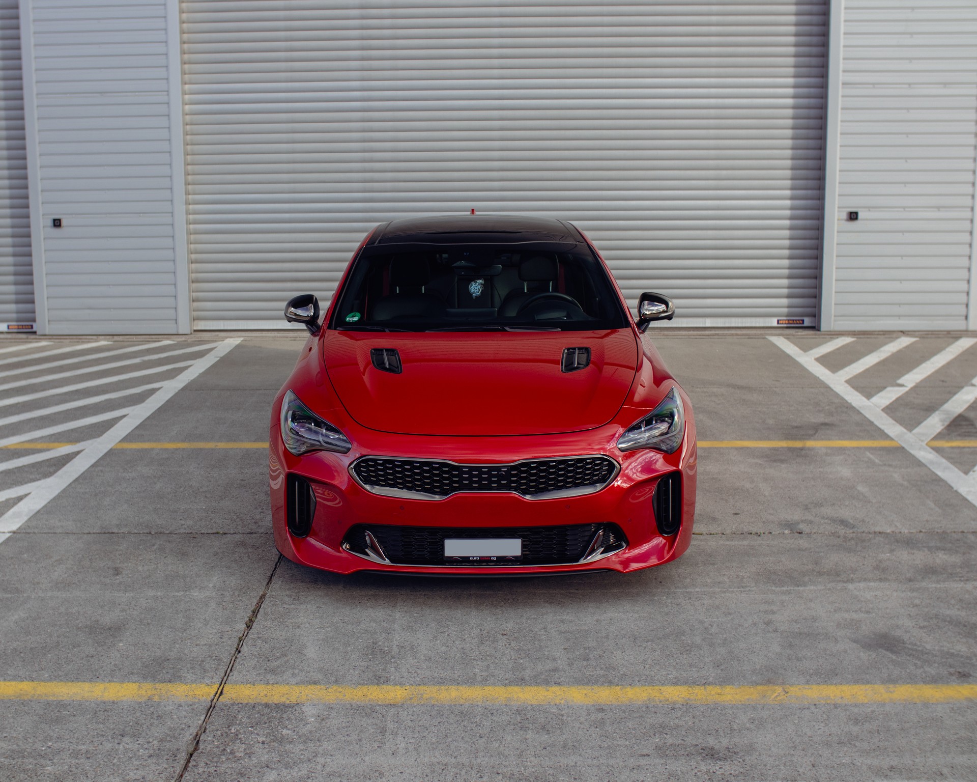 KIA Stinger 3.3 T-GDi GT Automat AWD-image-1