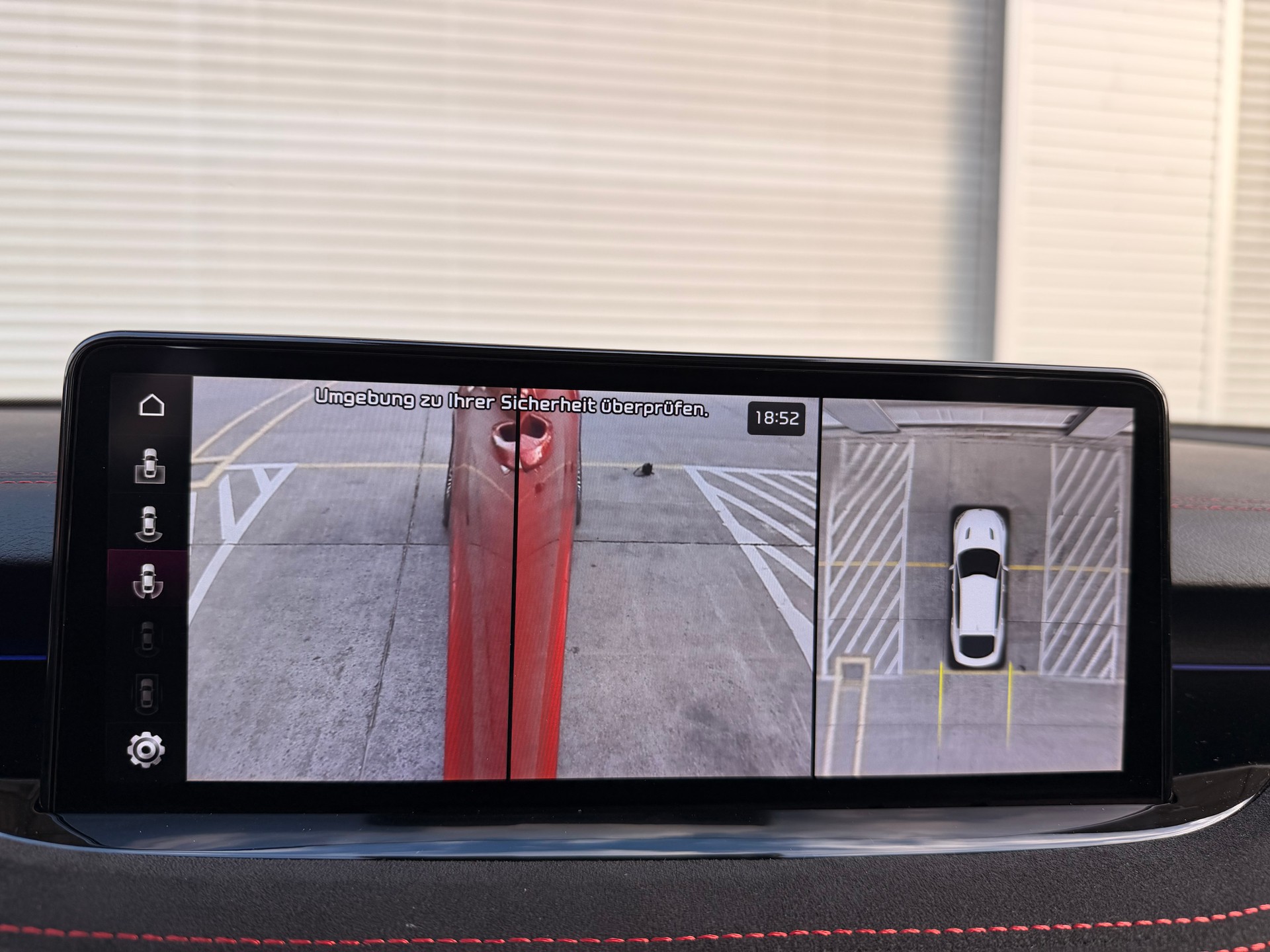 KIA Stinger 3.3 T-GDi GT Automat AWD-image-8