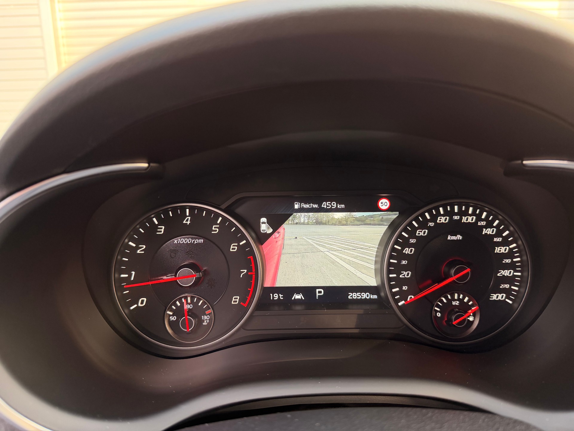 KIA Stinger 3.3 T-GDi GT Automat AWD-image-11