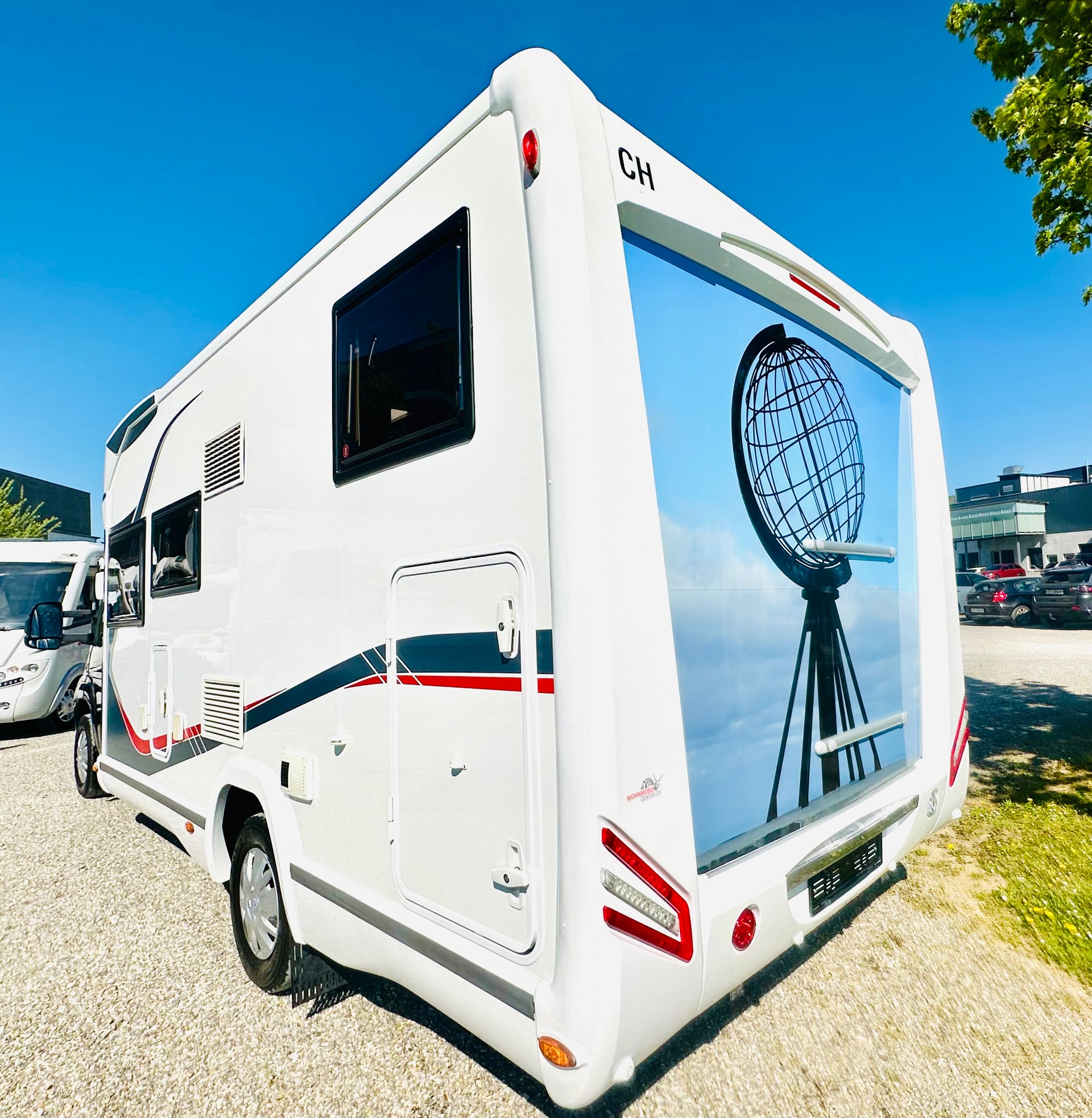 FIAT 2.3JTD 150PS CHALLENGER Megaou ***LÄNGSBETT***DIESEL-HEIZUNG***GARAGE***SOLAR***TV. AUT. SAT-ANLAGE***-image-4