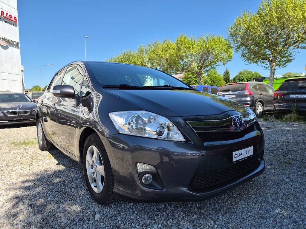 TOYOTA Auris 1.8 16V HSD Linea Luna