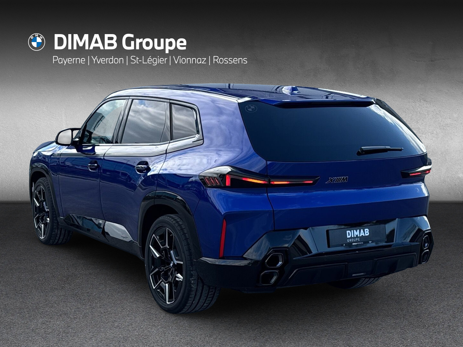 BMW XM xDrive 50e PHEV Steptronic-showroom-element-2