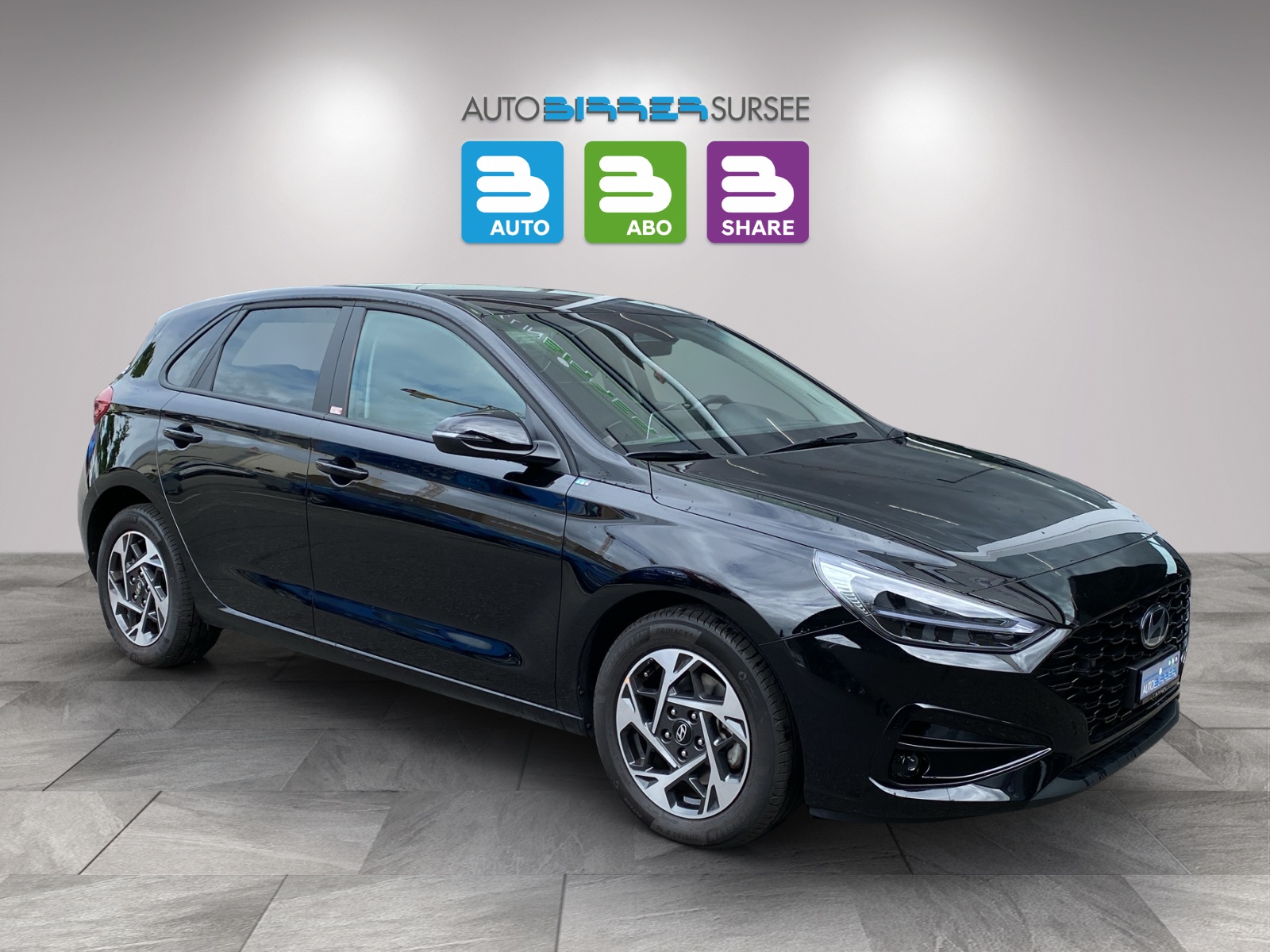 HYUNDAI i30 1.5 T-GDi Amplia-showroom-element-2