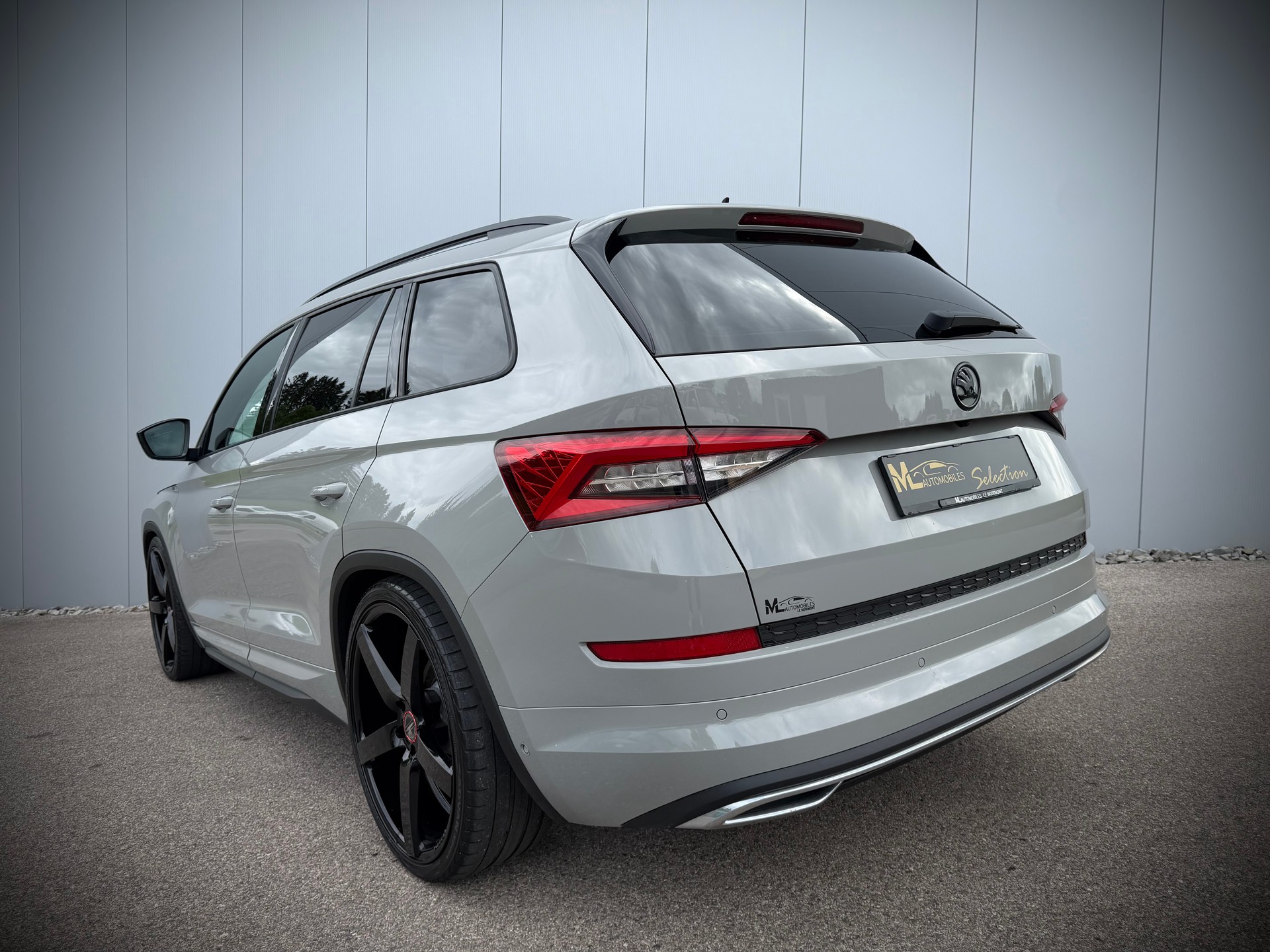 SKODA Kodiaq 2.0 TSI 4x4 Sport Line-showroom-element-2