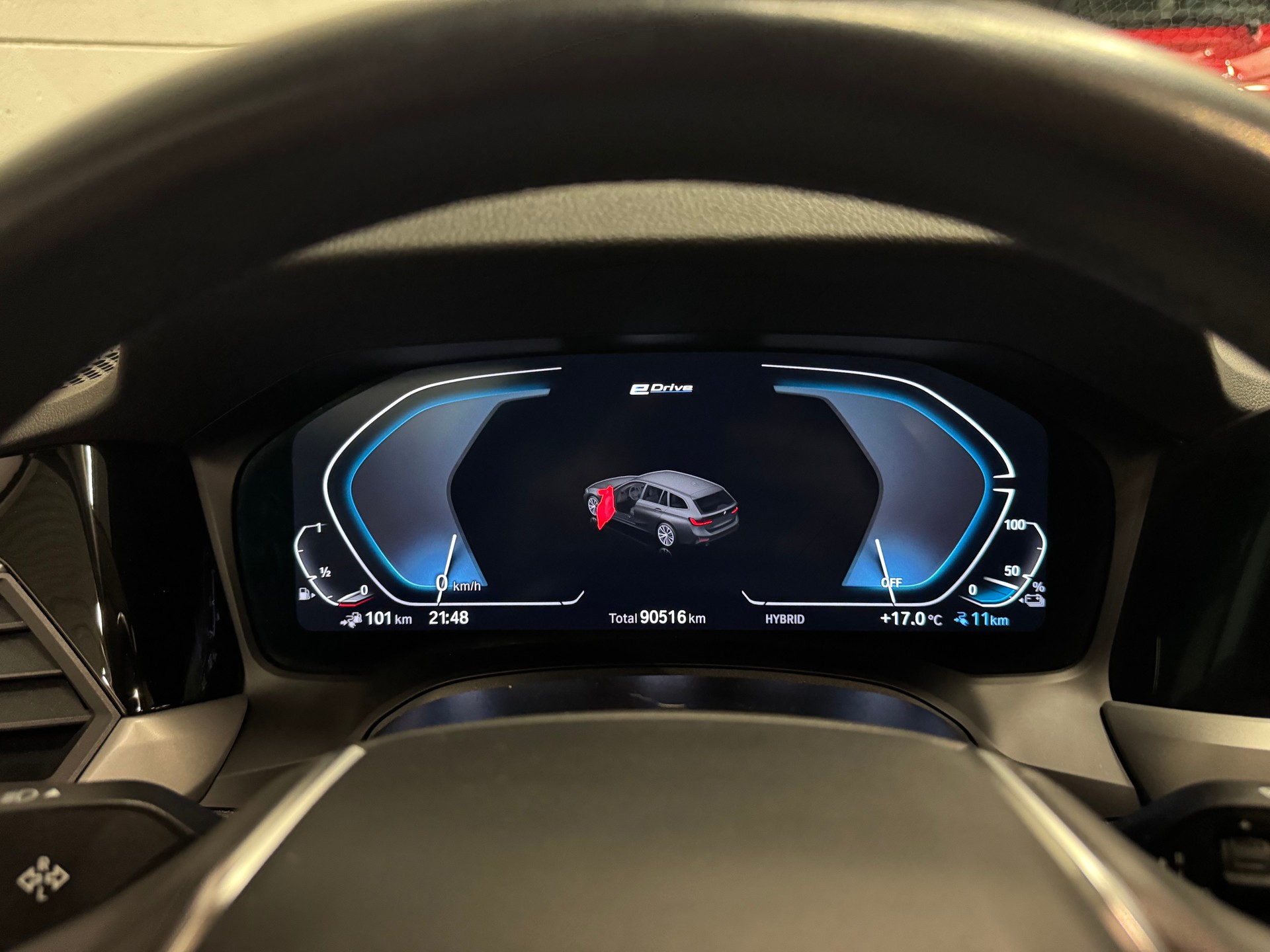 BMW 330e x DriveTouring Steptronic-image-27