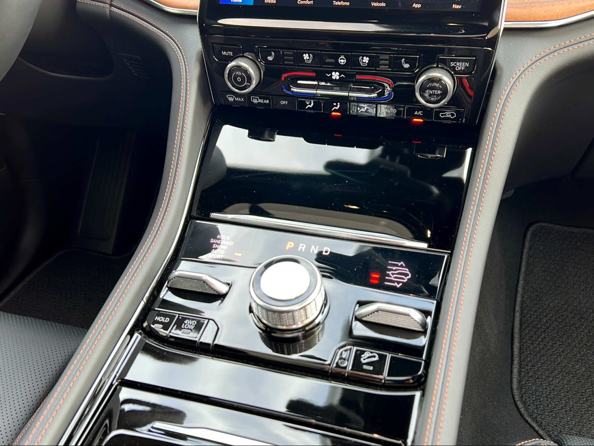 JEEP Grand Cherokee 2.0 Turbo Summi-image-12