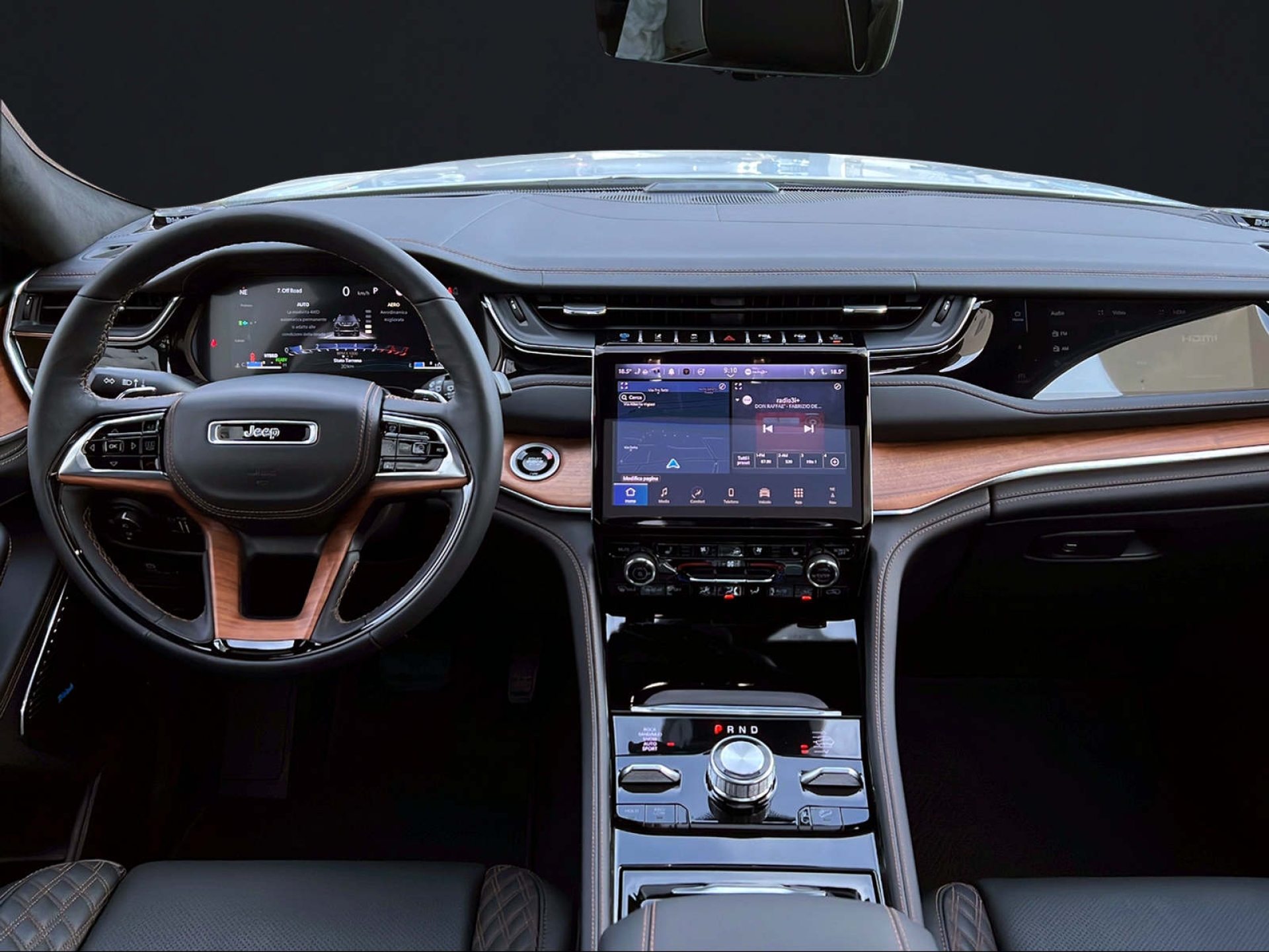 JEEP Grand Cherokee 2.0 Turbo Summi-image-9