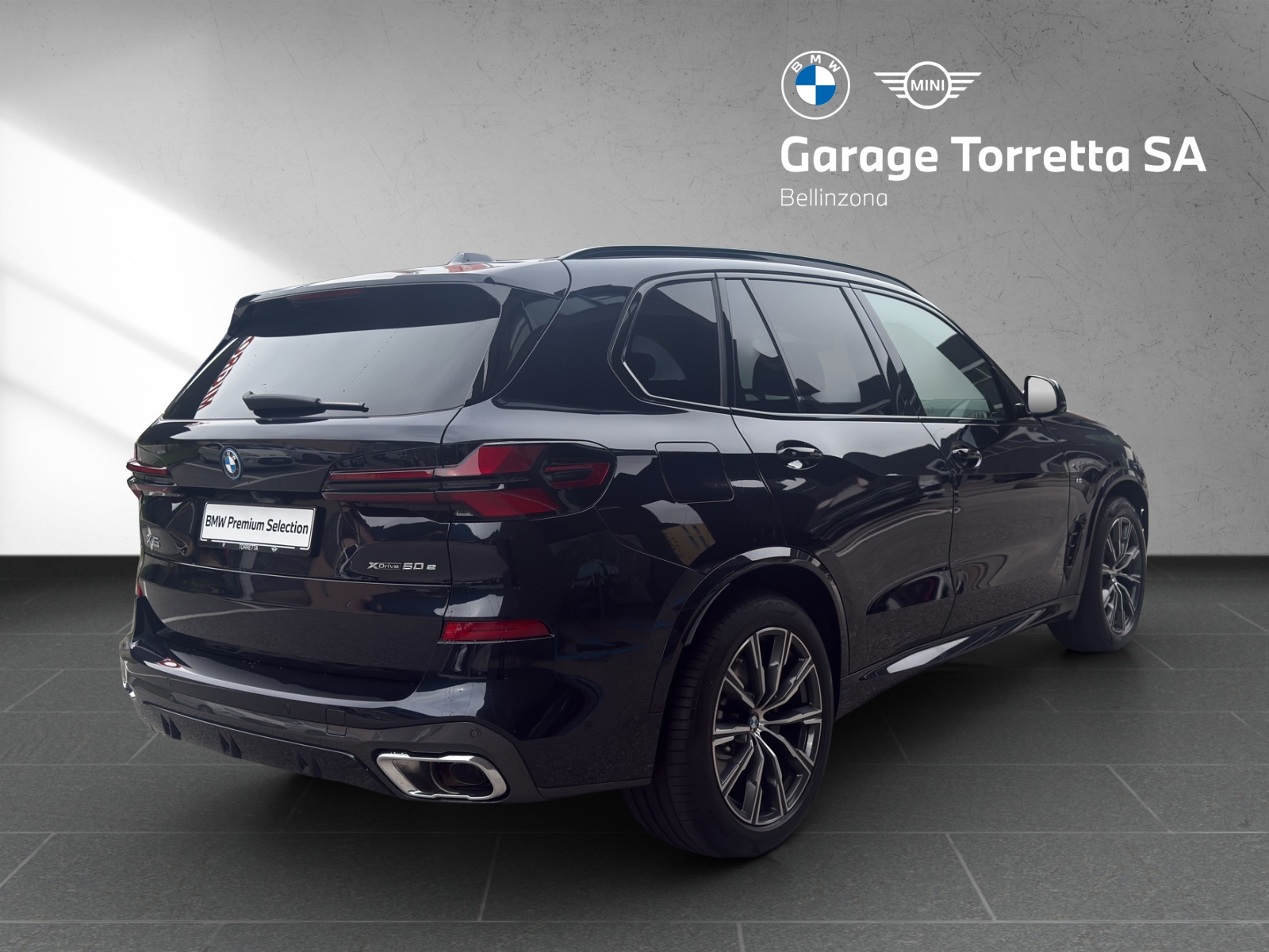 BMW X5 xDrive 50e M Sport Steptronic-image-5