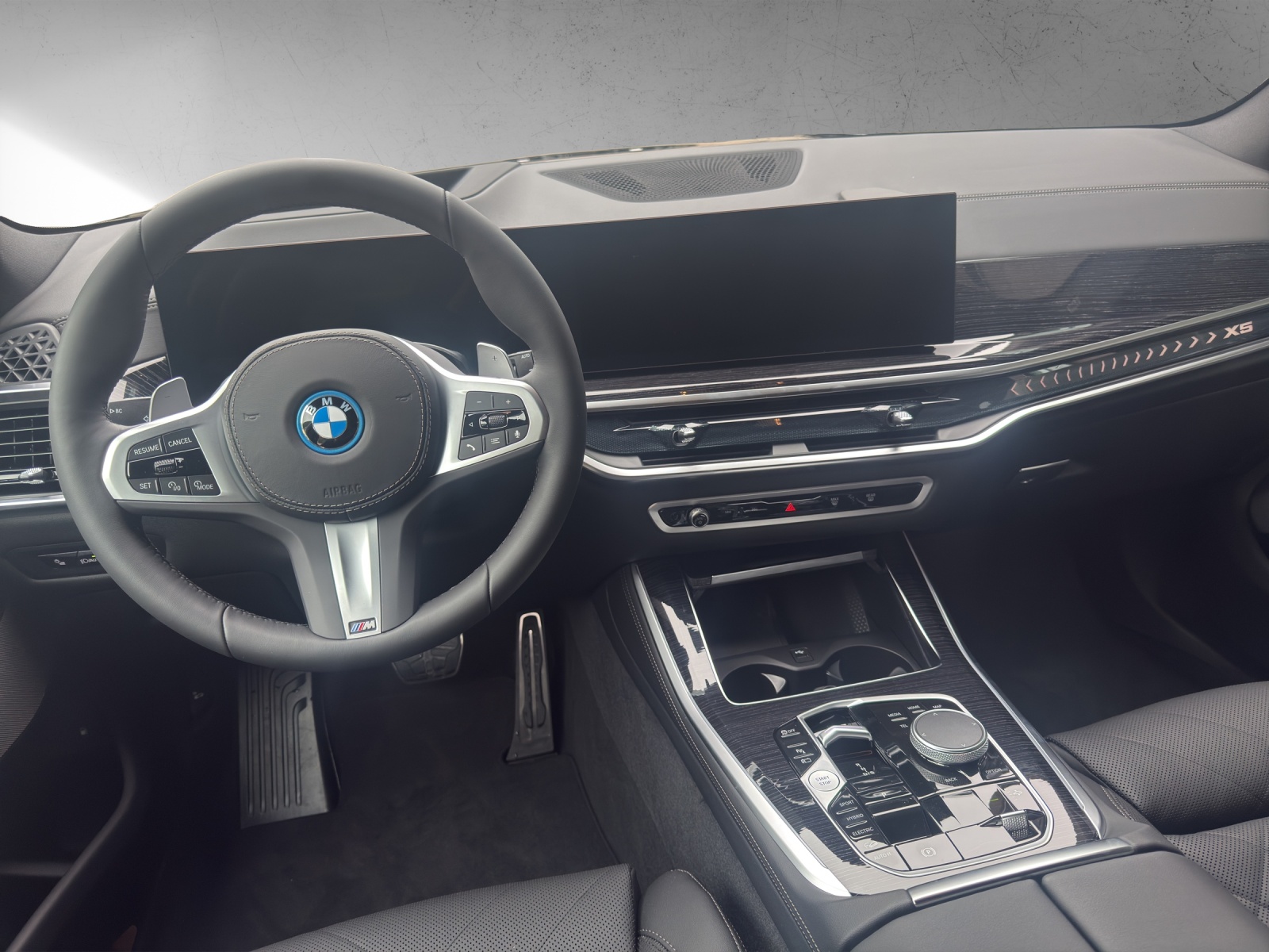 BMW X5 xDrive 50e M Sport Steptronic-image-14