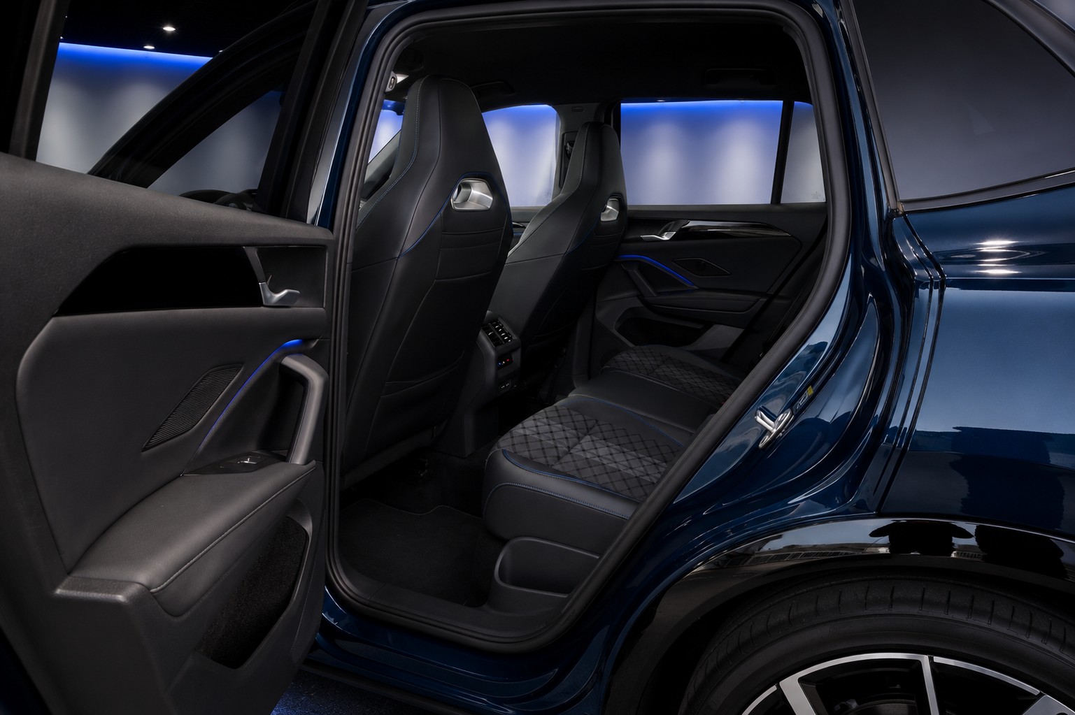 VW Tiguan 2.0 TSI DSG R-Line 4Motion-image-9