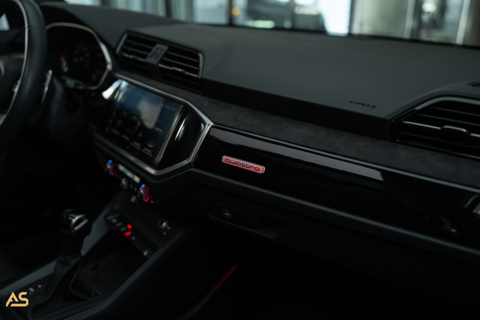 AUDI RS Q3 Sportback quattro (CH) BLACK EDITION | PANO | HOME LINK | 360° | GRATIS-SERVICE-image-30