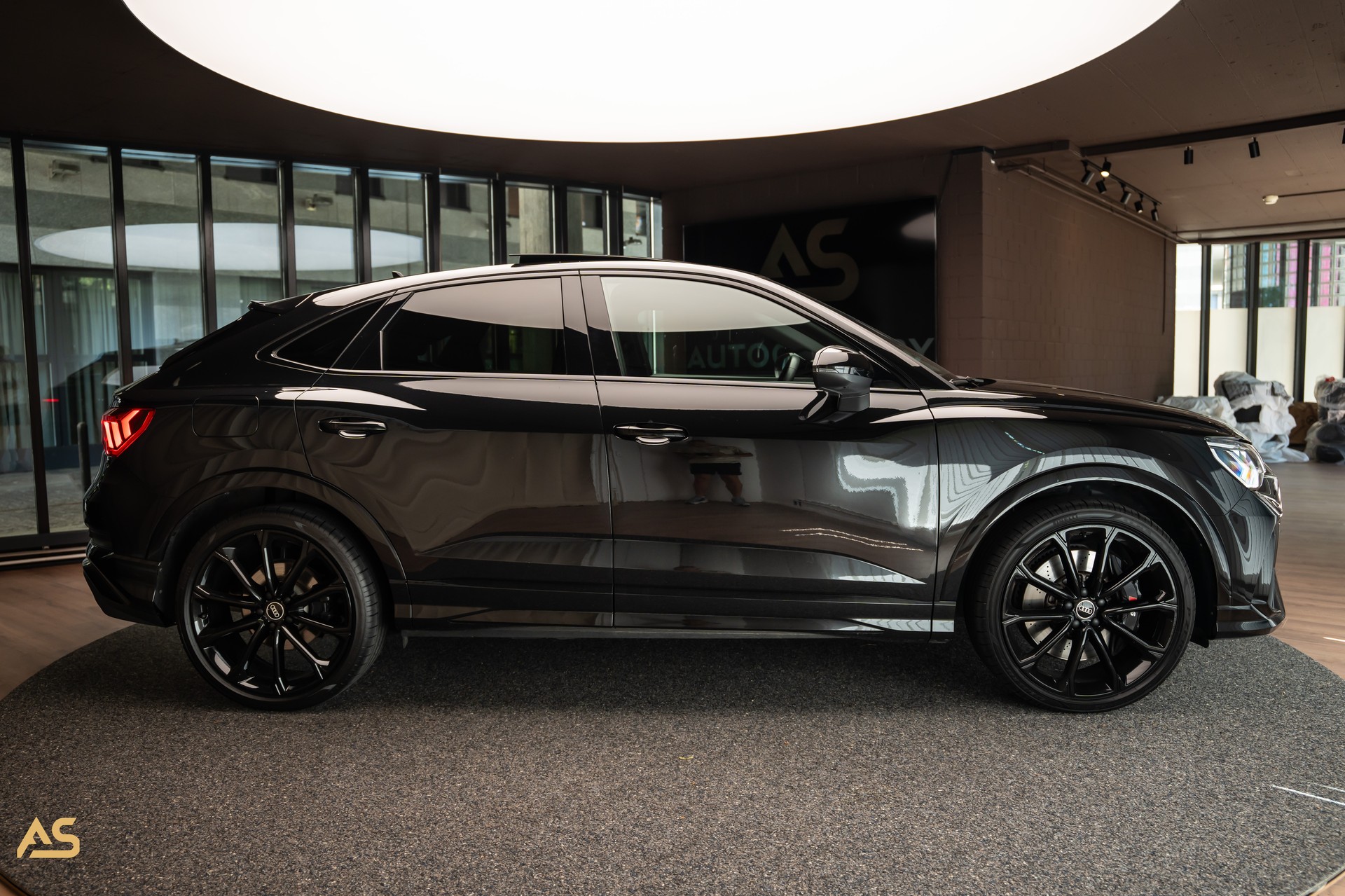 AUDI RS Q3 Sportback quattro (CH) BLACK EDITION | PANO | HOME LINK | 360° | GRATIS-SERVICE-image-9