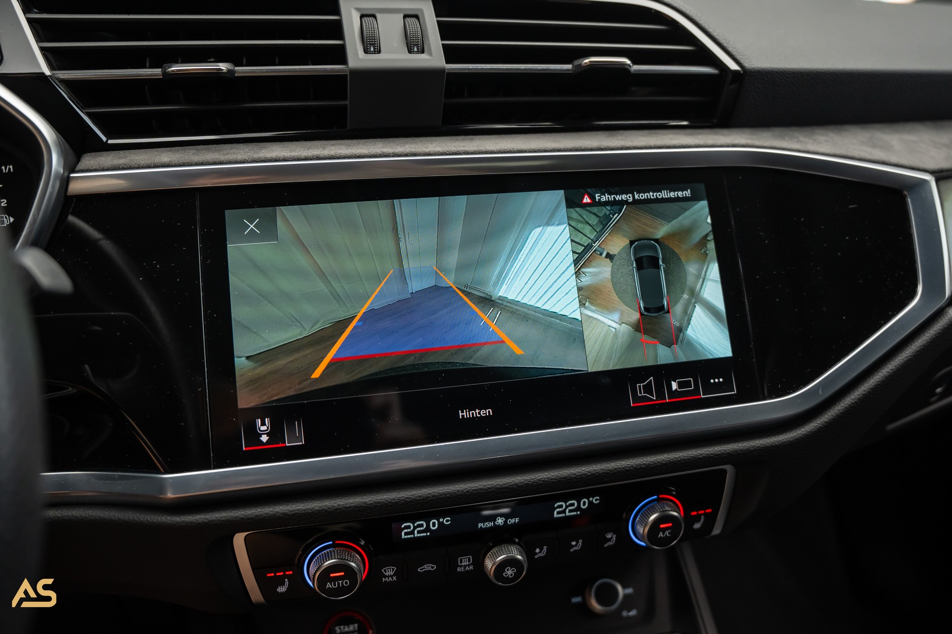 AUDI RS Q3 Sportback quattro (CH) BLACK EDITION | PANO | HOME LINK | 360° | GRATIS-SERVICE-image-22