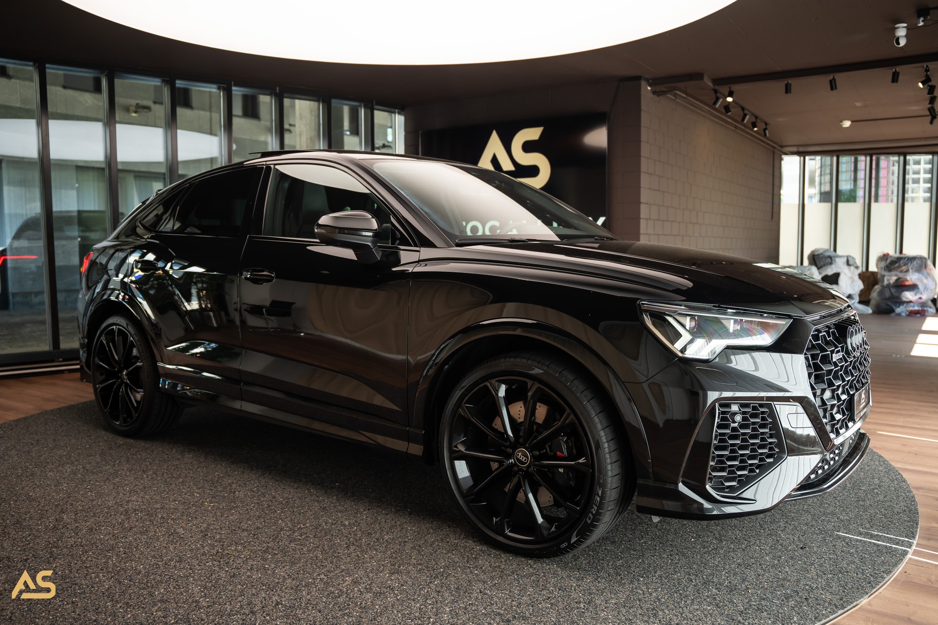 AUDI RS Q3 Sportback quattro (CH) BLACK EDITION | PANO | HOME LINK | 360° | GRATIS-SERVICE-image-10